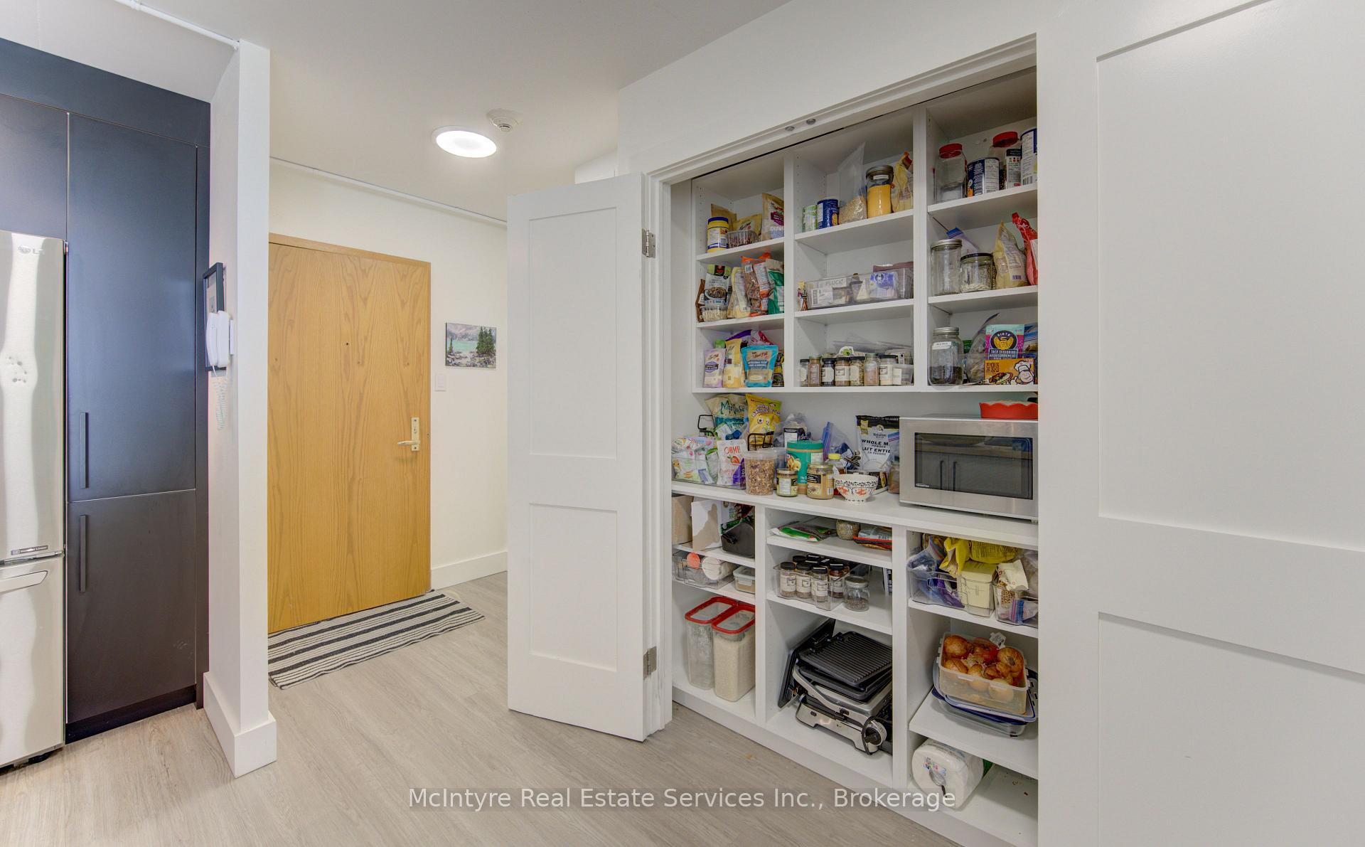 Photo 7 of Unit 1503, 6 Willow Street, Waterloo, Uptown Waterloo/North Ward — HOMEH