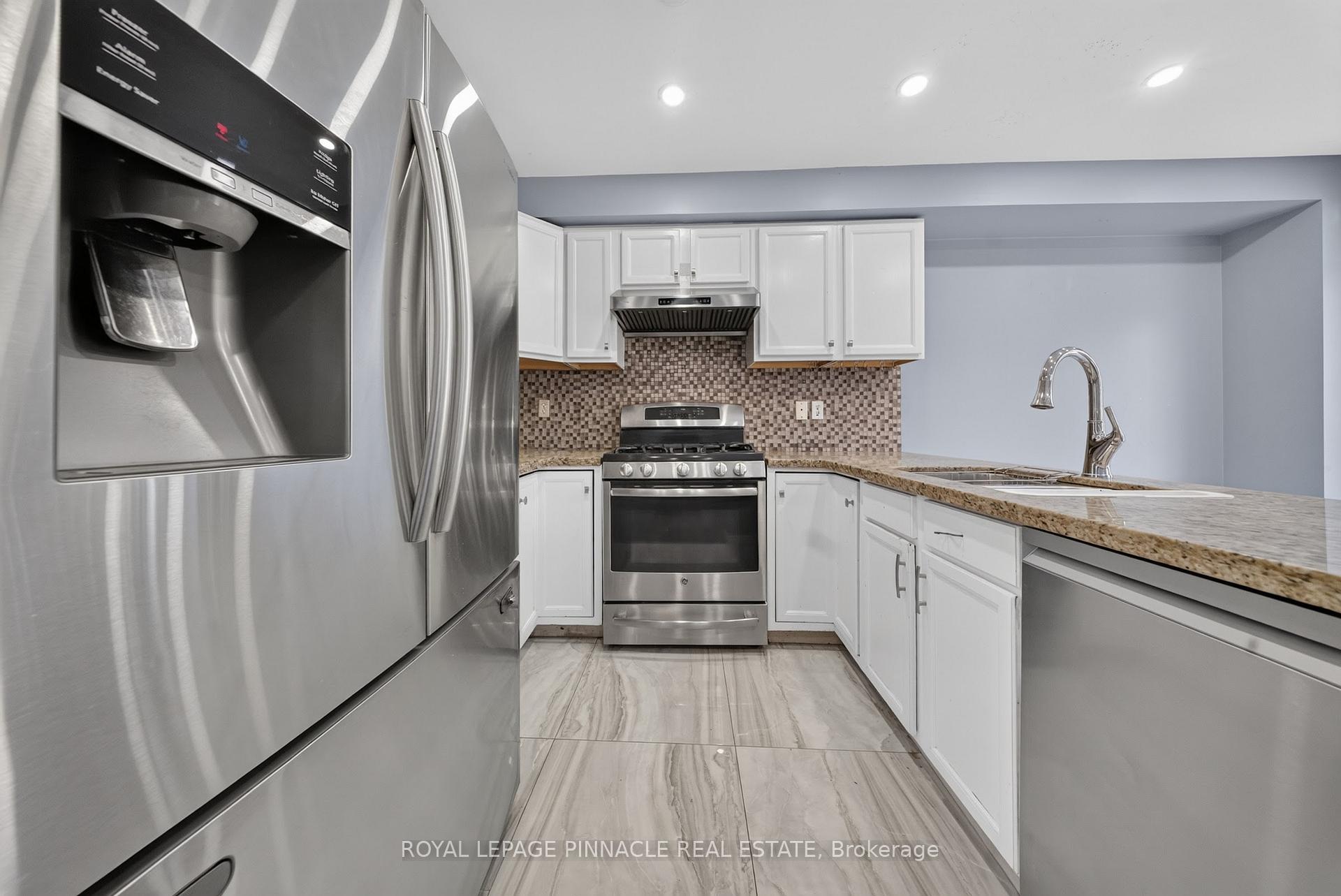 Photo 13 of 23 Prince Crescent, Brampton, Northwest Sandalwood Parkway — HOMEH