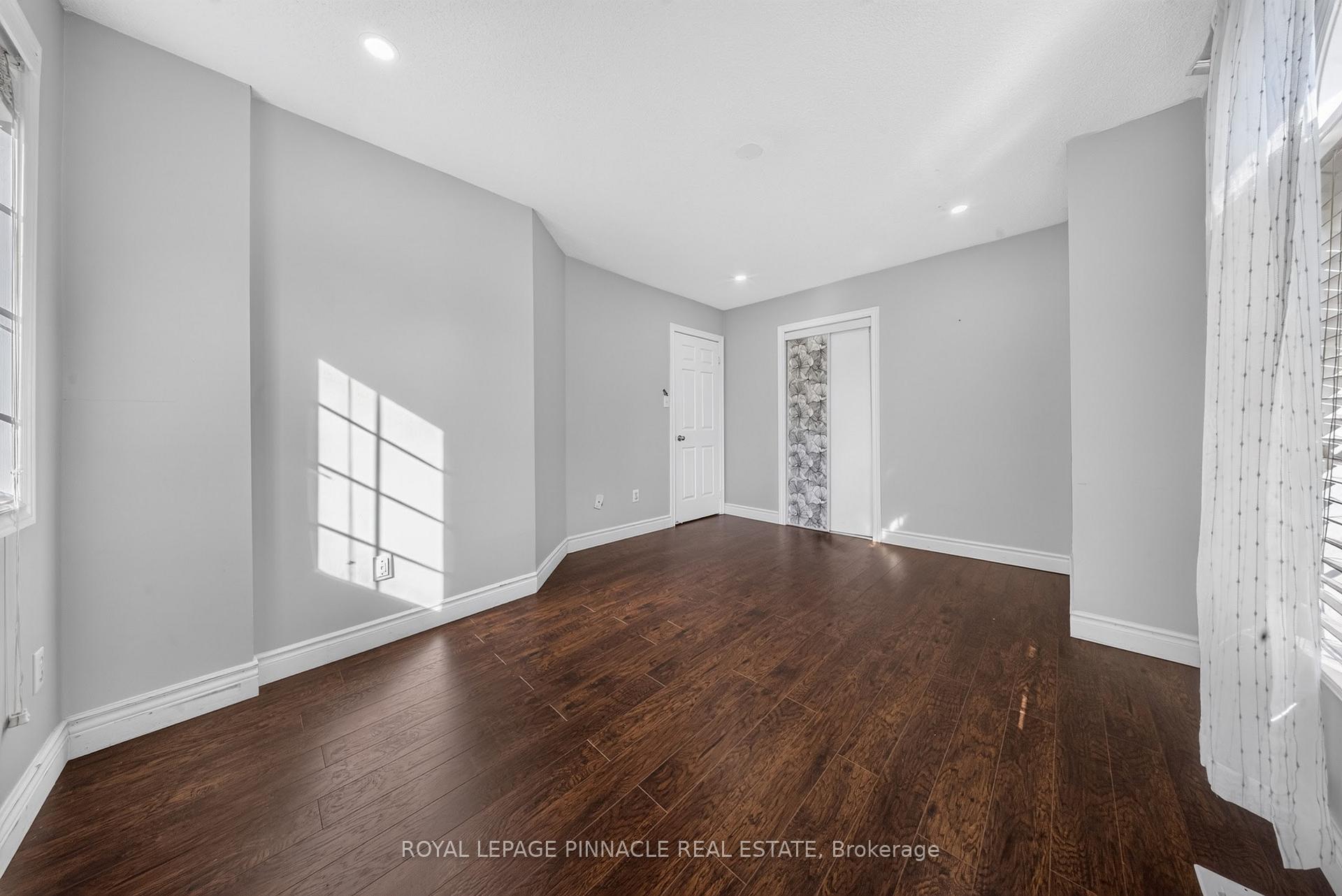 Photo 27 of 23 Prince Crescent, Brampton, Northwest Sandalwood Parkway — HOMEH