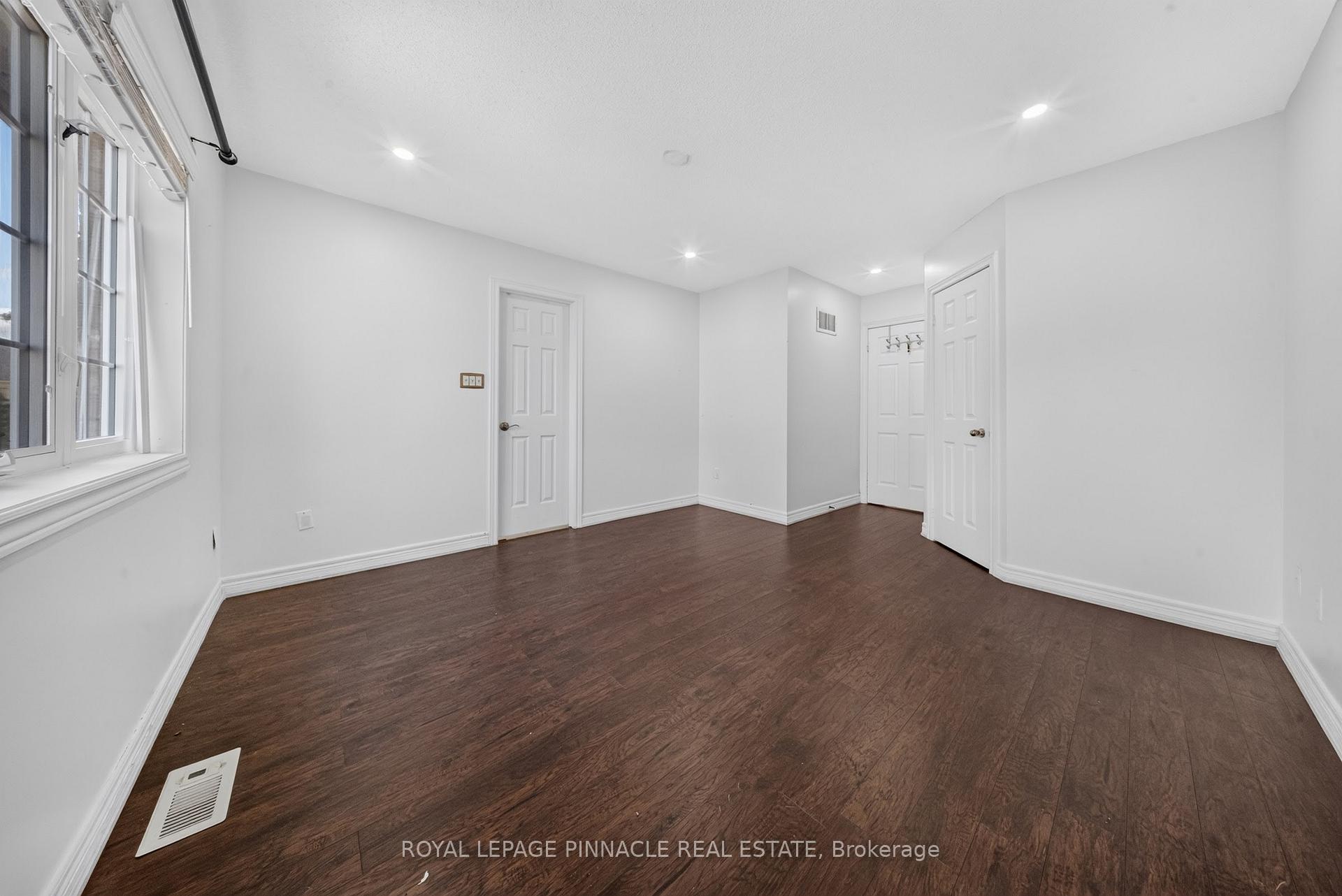 Photo 35 of 23 Prince Crescent, Brampton, Northwest Sandalwood Parkway — HOMEH