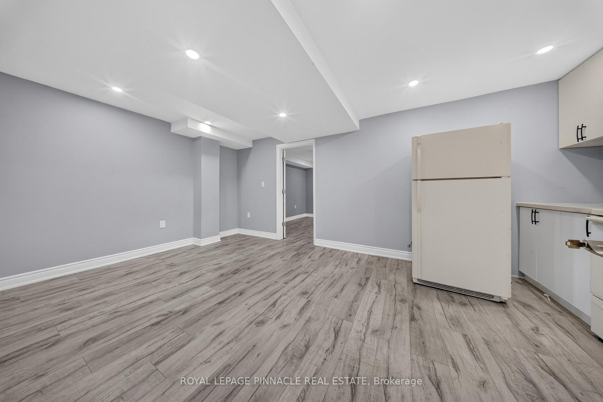 Photo 42 of 23 Prince Crescent, Brampton, Northwest Sandalwood Parkway — HOMEH
