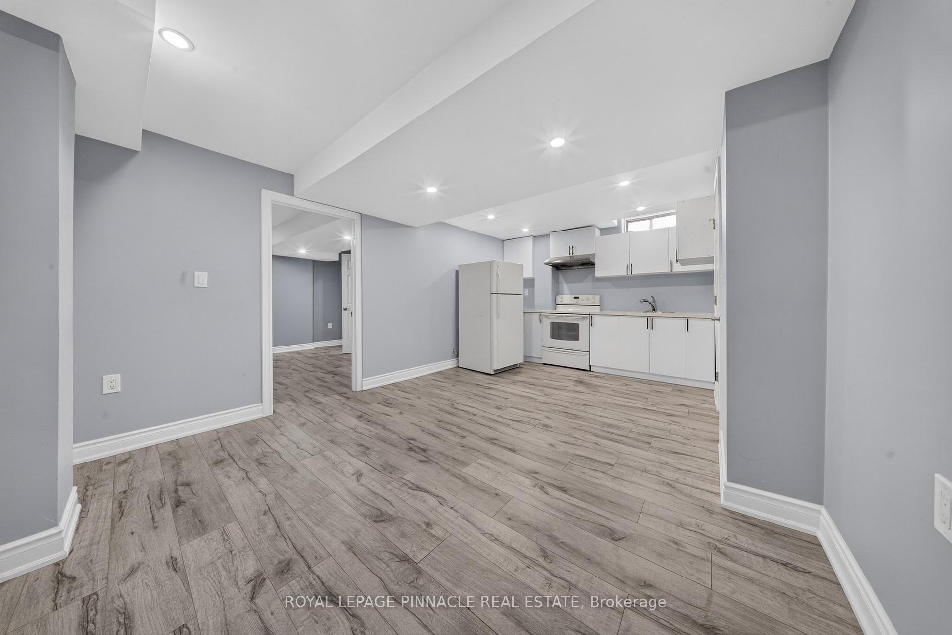 Photo 43 of 23 Prince Crescent, Brampton, Northwest Sandalwood Parkway — HOMEH