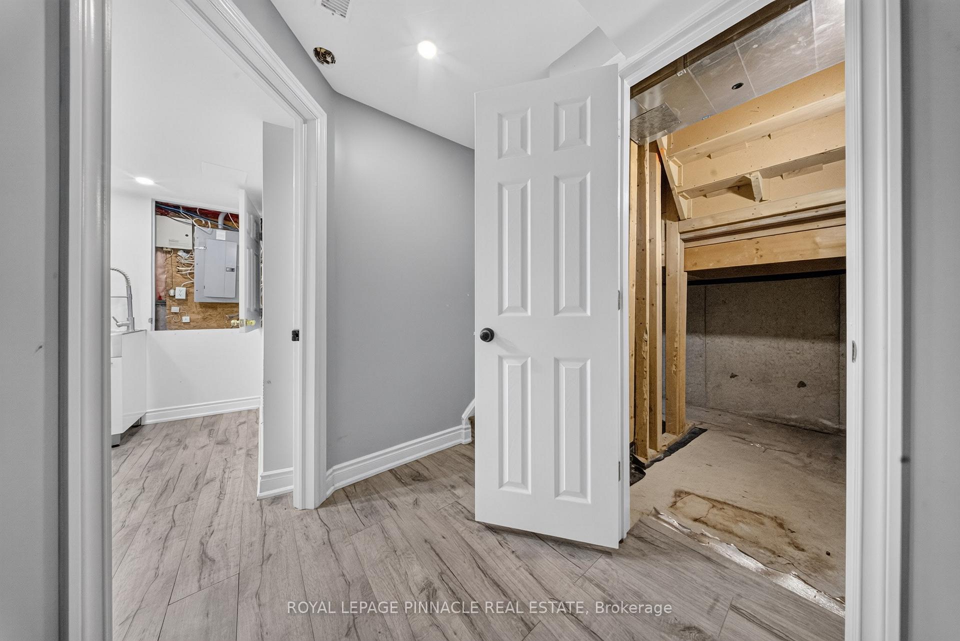Photo 47 of 23 Prince Crescent, Brampton, Northwest Sandalwood Parkway — HOMEH