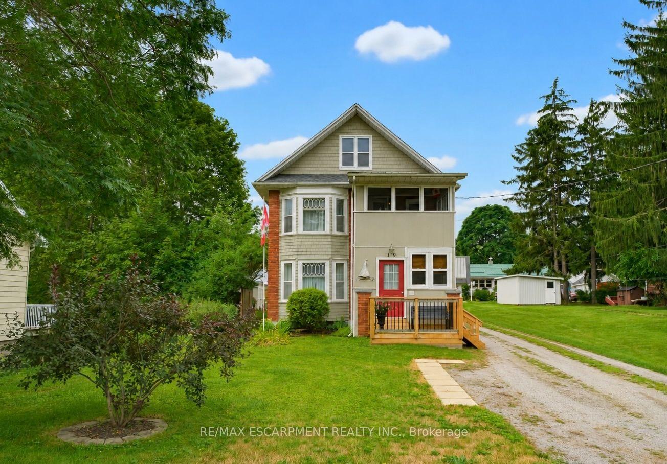 Photo 1 of 19 First Avenue, Norfolk, Port Dover — HOMEH