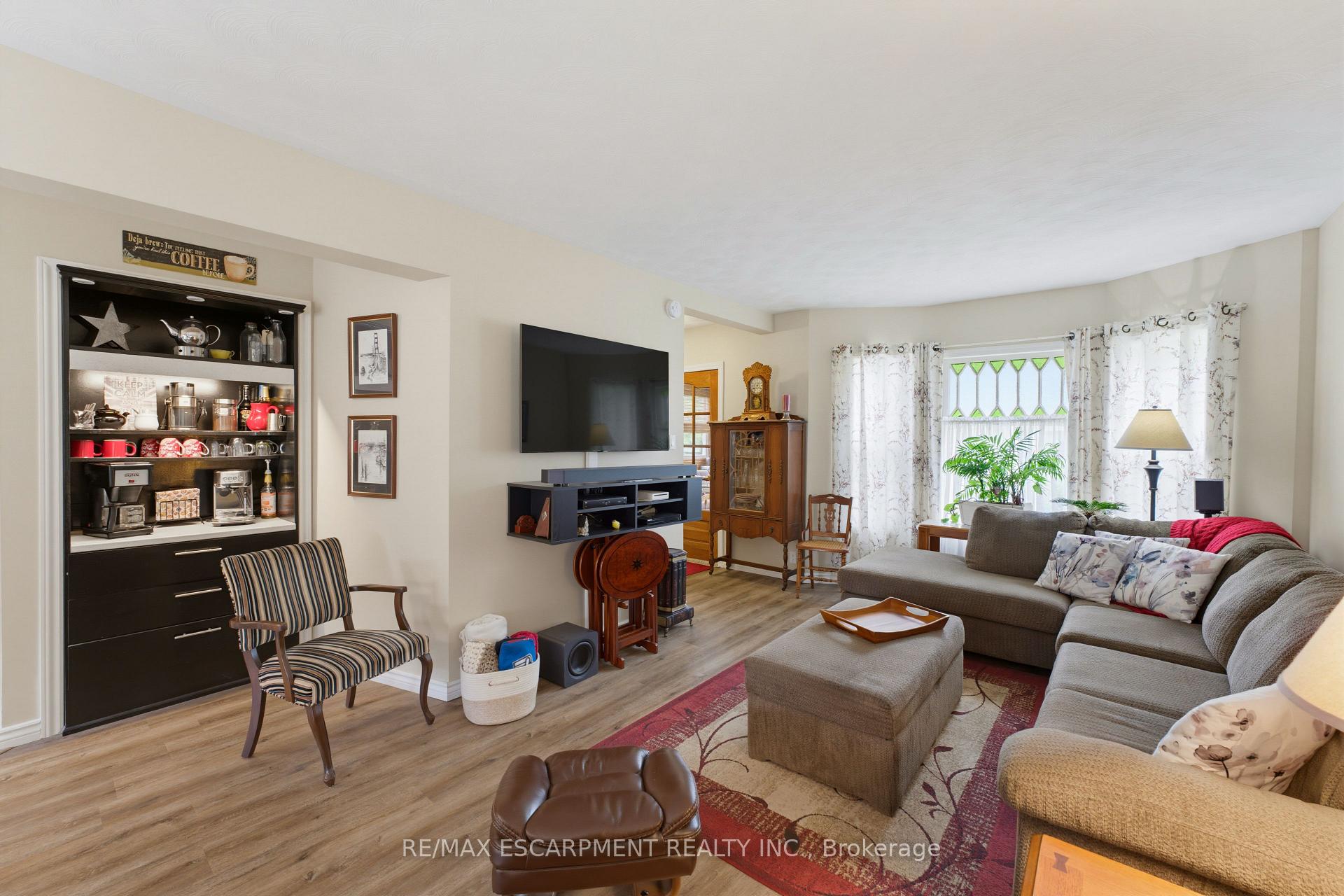 Photo 11 of 19 First Avenue, Norfolk, Port Dover — HOMEH