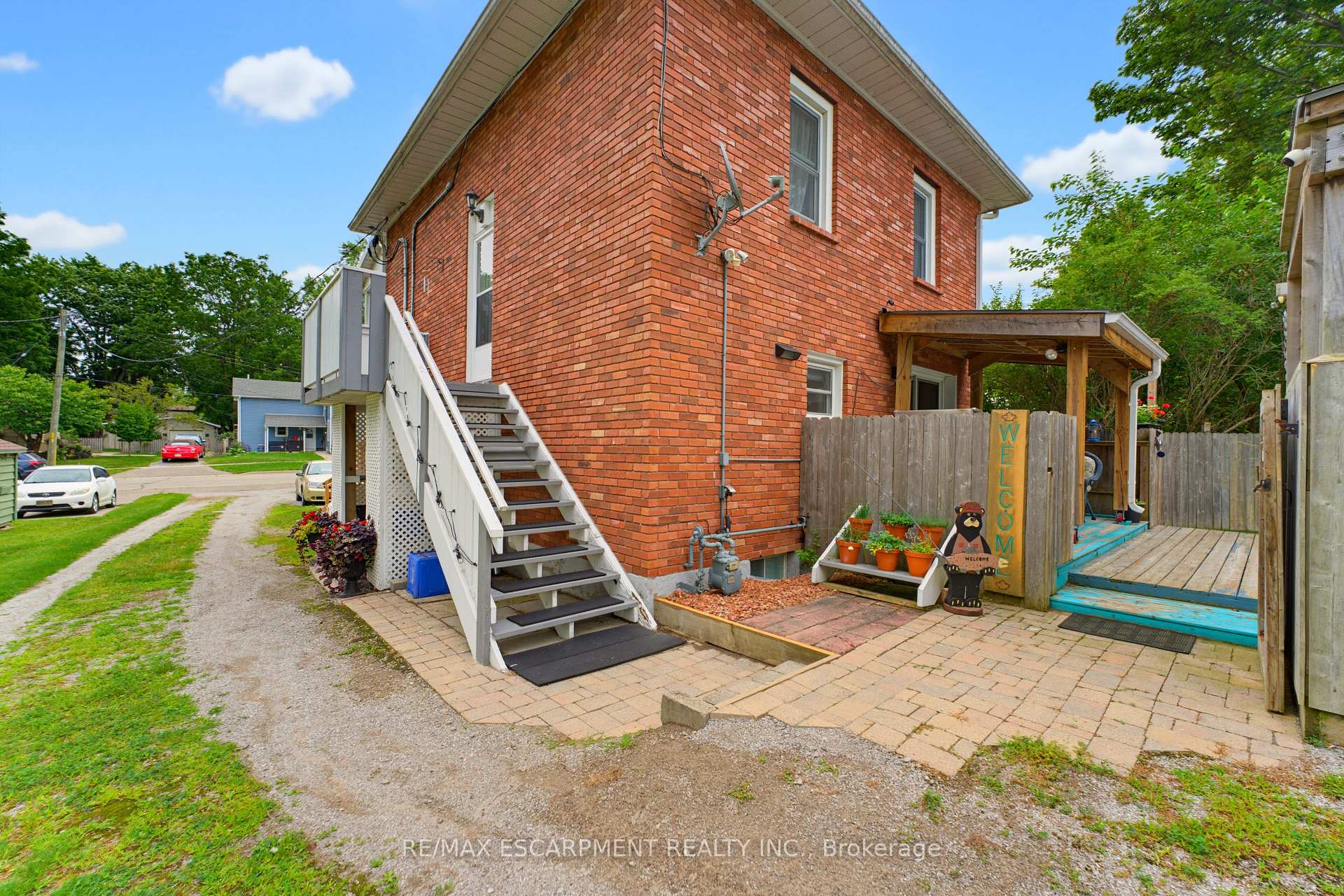 Photo 22 of 19 First Avenue, Norfolk, Port Dover — HOMEH