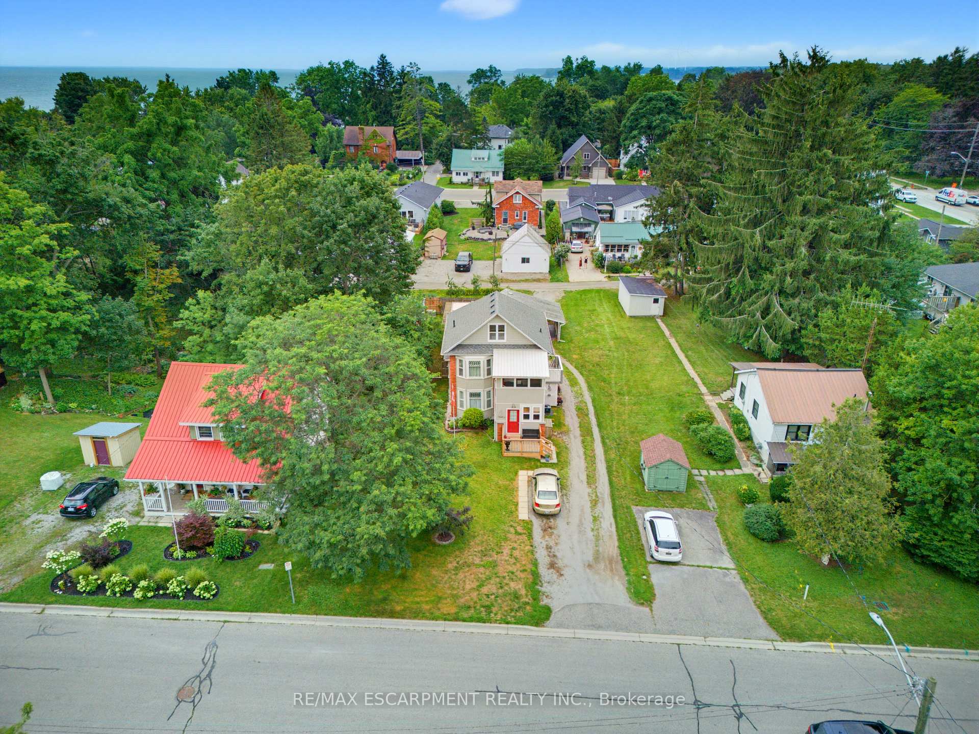 Photo 27 of 19 First Avenue, Norfolk, Port Dover — HOMEH