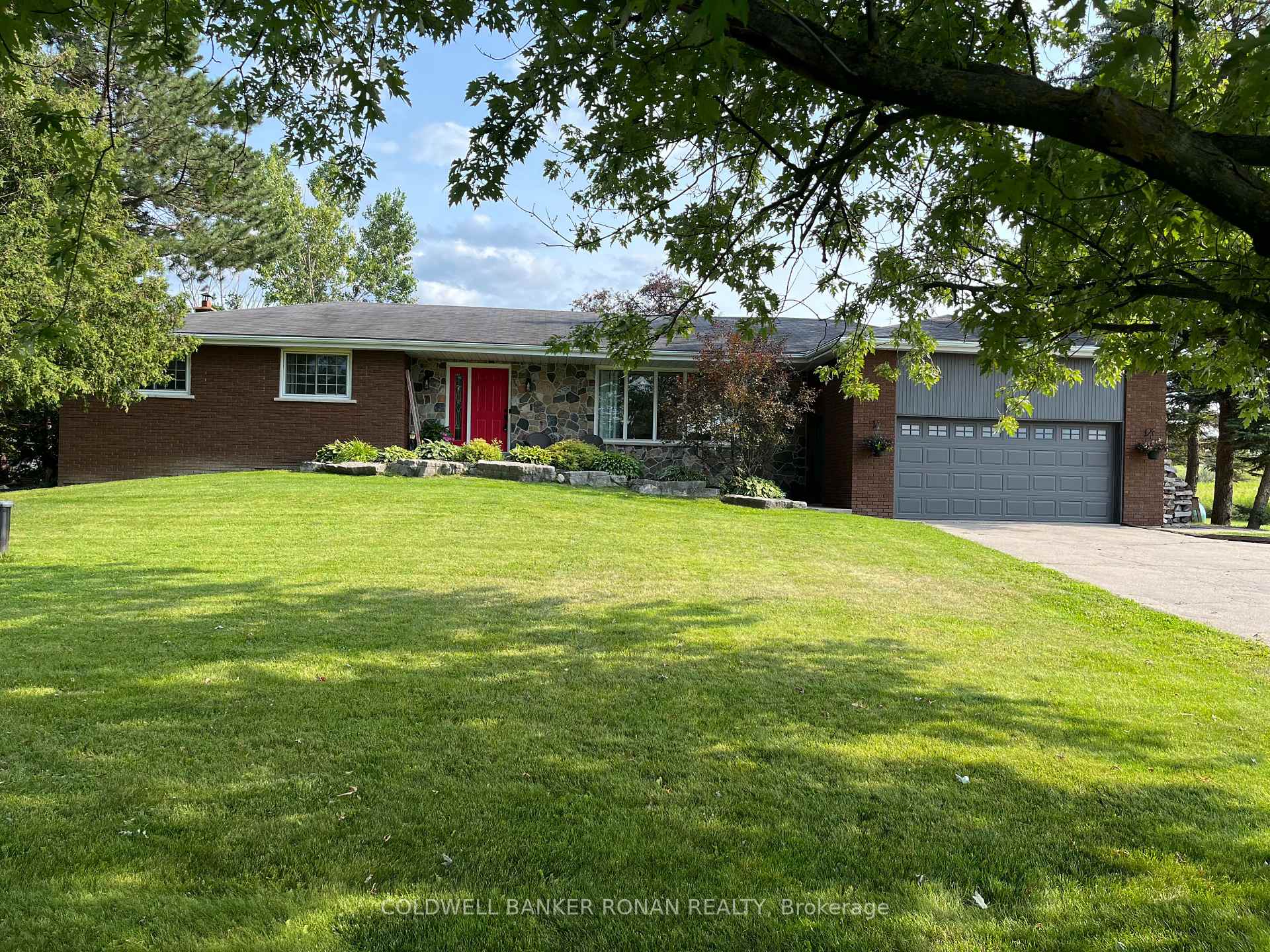 Photo 1 of 7157 5th Line, New Tecumseth, Rural New Tecumseth — HOMEH