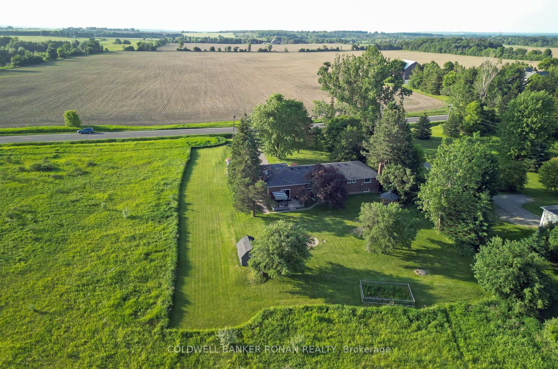 Photo 35 of 7157 5th Line, New Tecumseth, Rural New Tecumseth — HOMEH