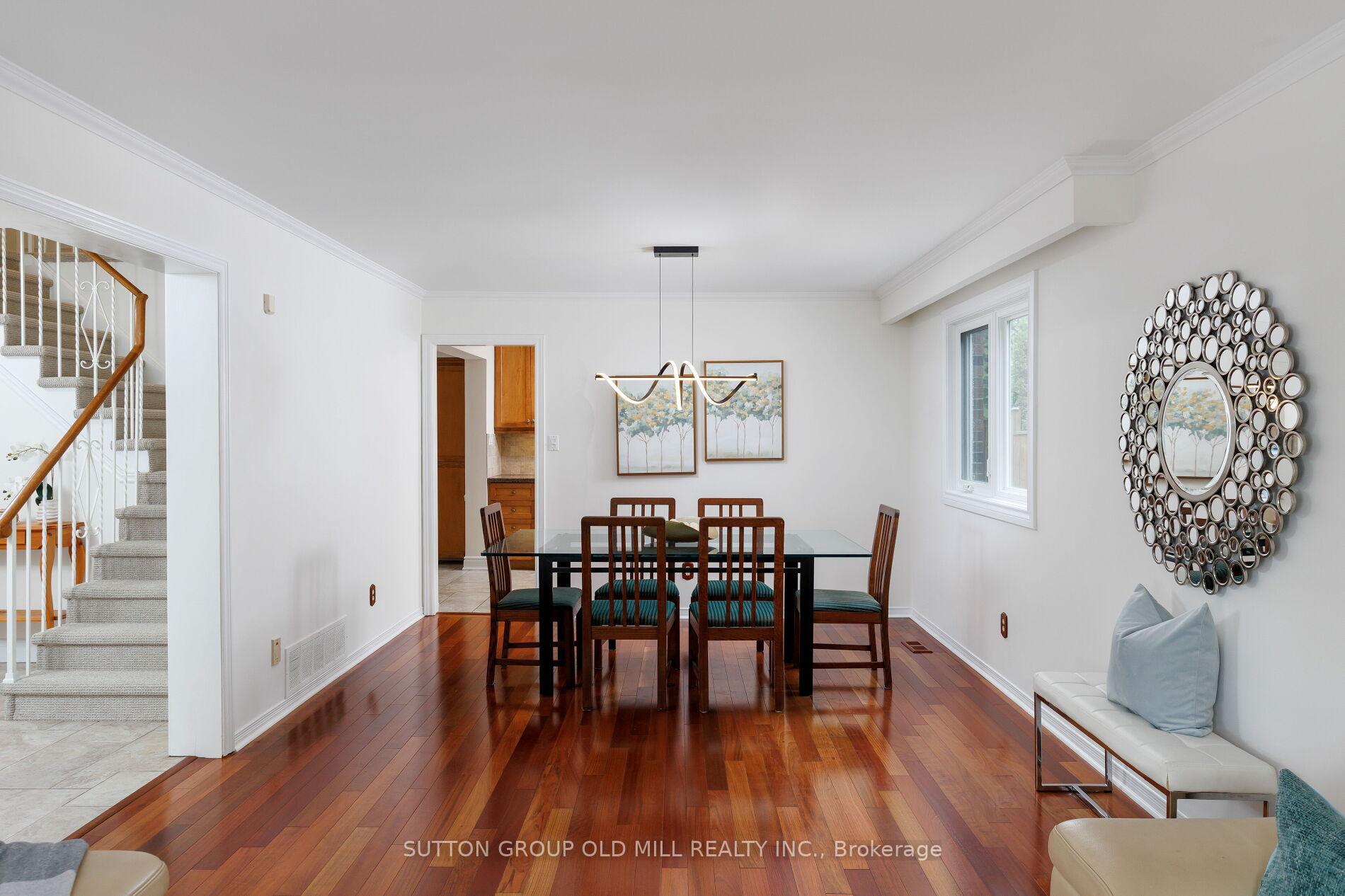 Photo 11 of 853 Kowal Drive, Mississauga, Lorne Park — HOMEH