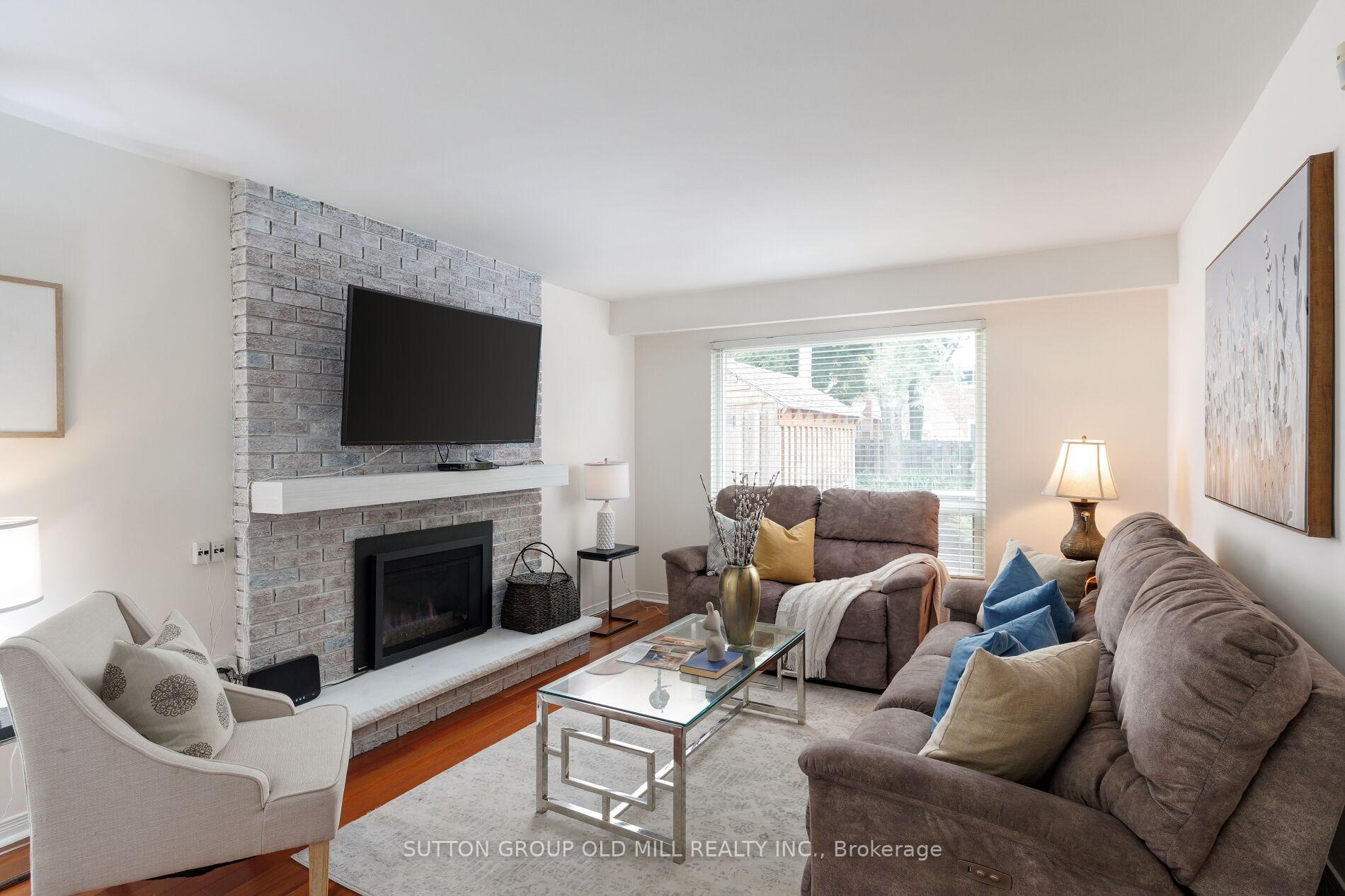 Photo 19 of 853 Kowal Drive, Mississauga, Lorne Park — HOMEH
