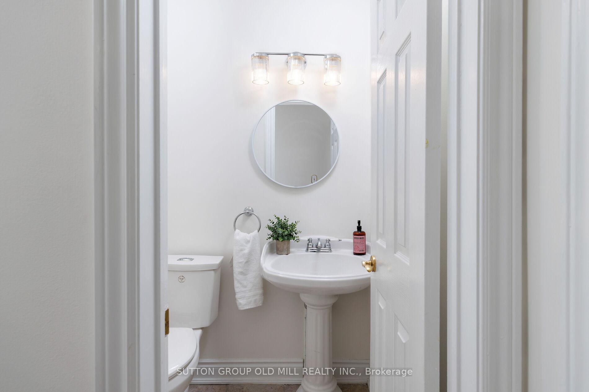 Photo 22 of 853 Kowal Drive, Mississauga, Lorne Park — HOMEH