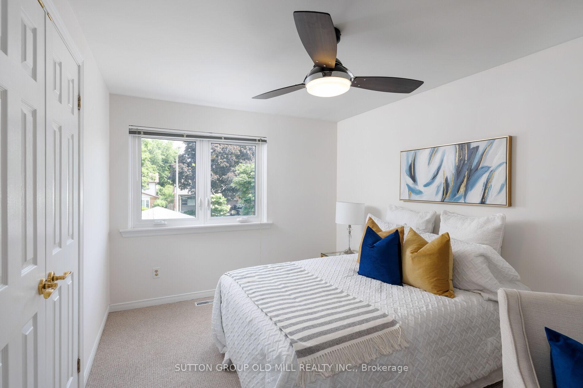 Photo 33 of 853 Kowal Drive, Mississauga, Lorne Park — HOMEH