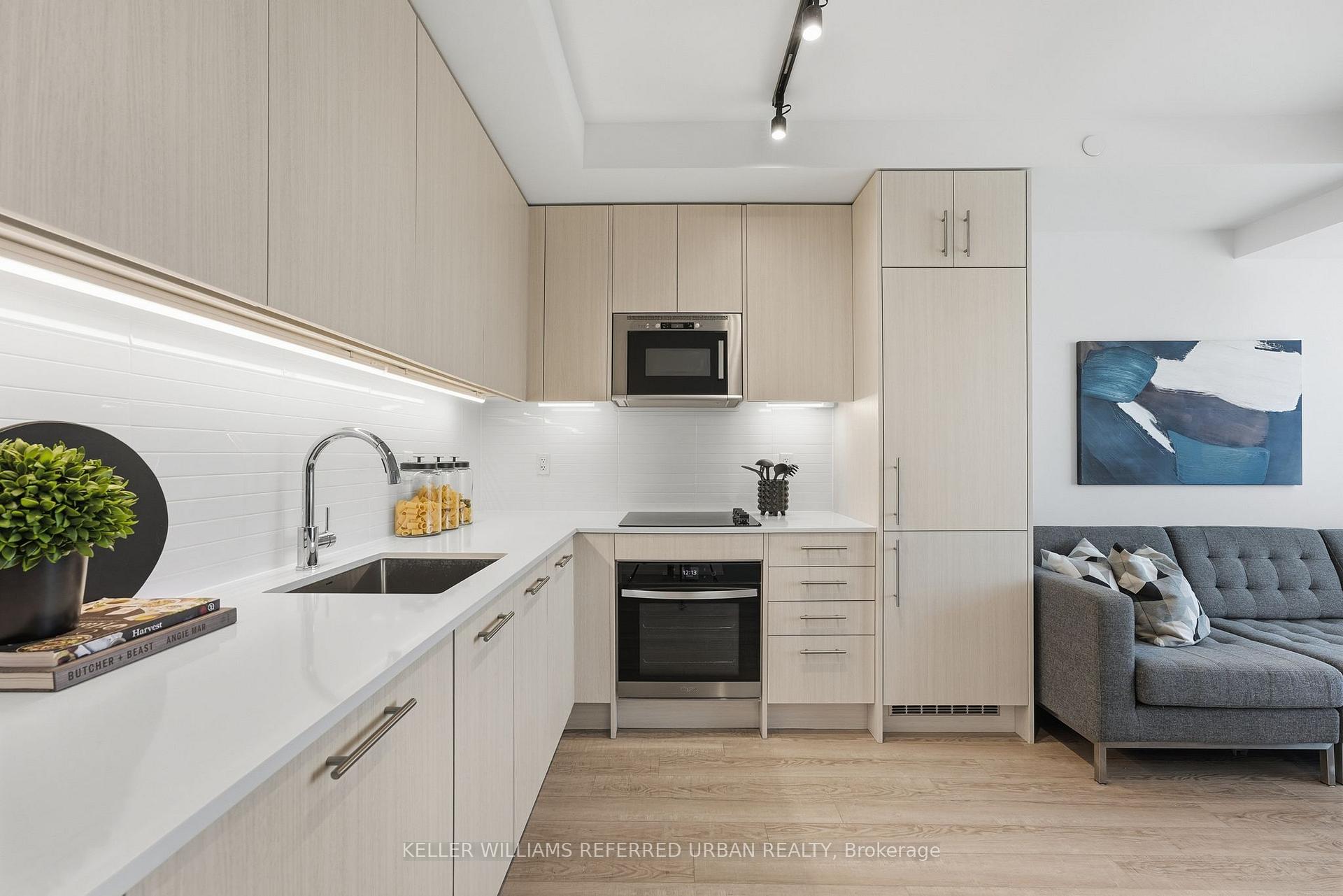 Photo 6 of Unit 1702, 286 Main Street, Toronto, East End-Danforth — HOMEH