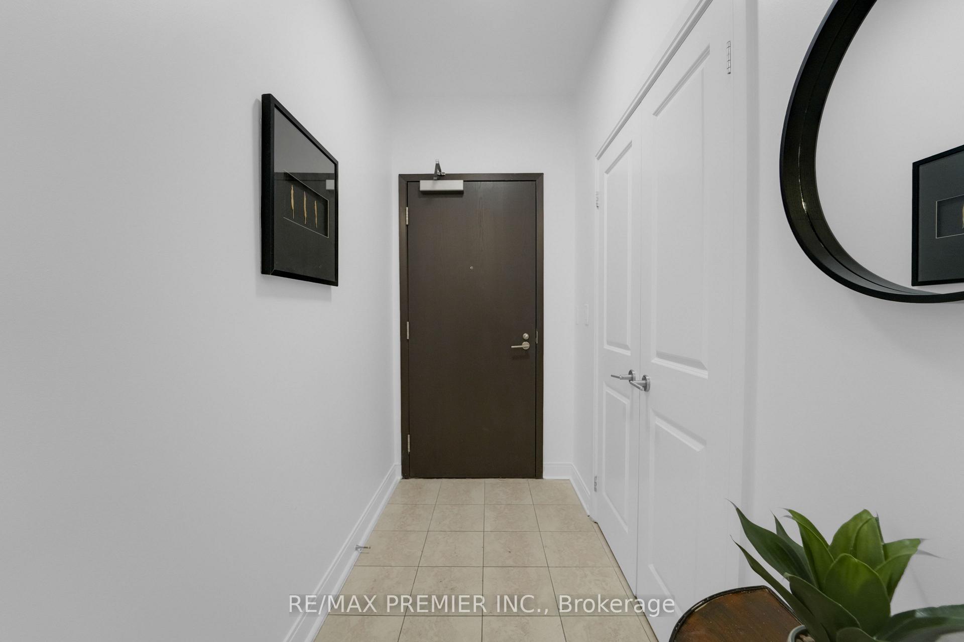 Photo 2 of Unit 310, 18 Yorkville Avenue, Toronto, The Annex — HOMEH
