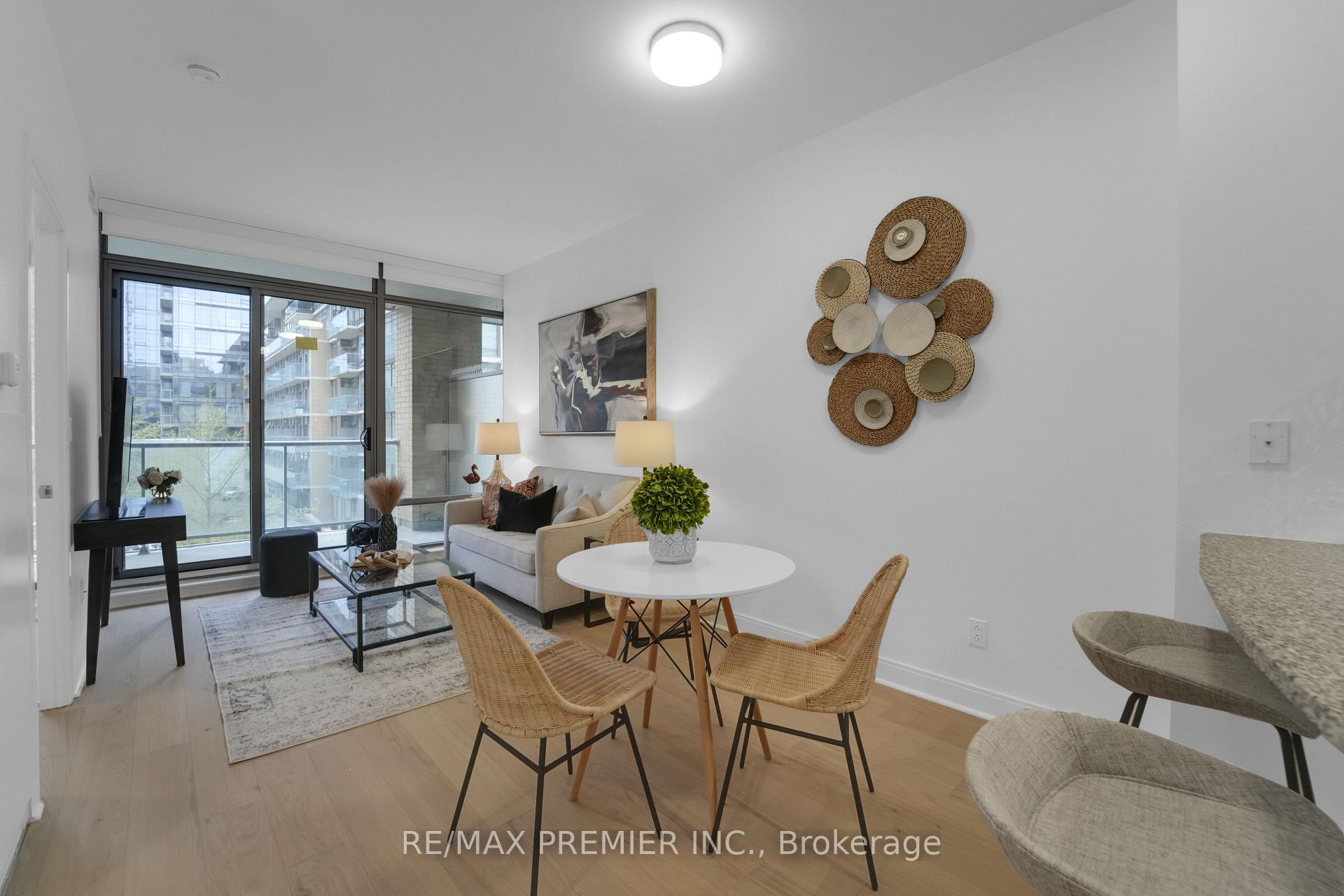 Photo 7 of Unit 310, 18 Yorkville Avenue, Toronto, The Annex — HOMEH