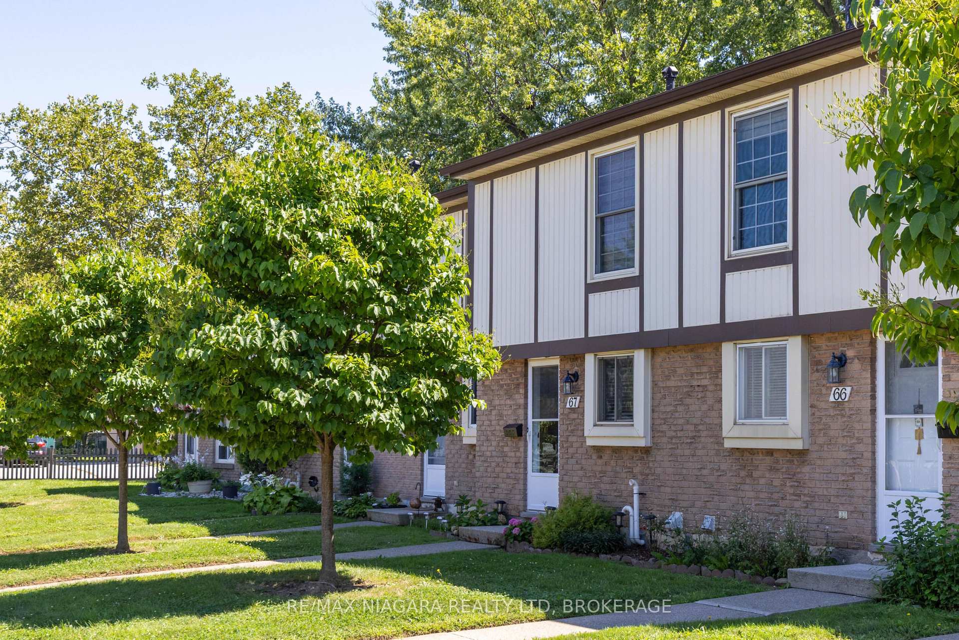 Photo 2 of Unit 67, 25 Linfield Drive, St. Catharines, Lakeport — HOMEH