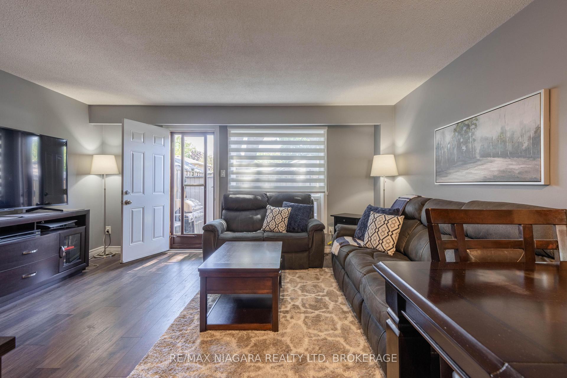 Photo 8 of Unit 67, 25 Linfield Drive, St. Catharines, Lakeport — HOMEH