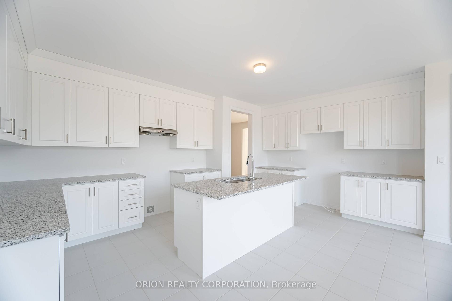 Photo 34 of 122 Thicketwood Avenue, Barrie, Rural Barrie Southeast — HOMEH