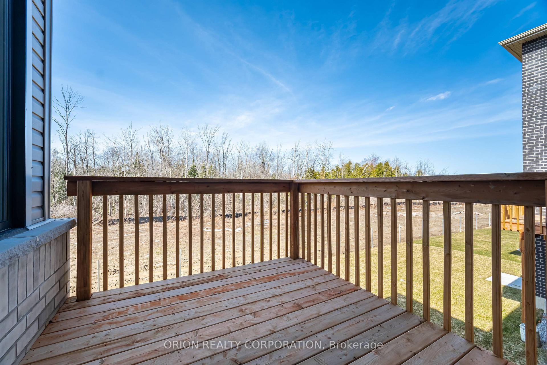 Photo 42 of 122 Thicketwood Avenue, Barrie, Rural Barrie Southeast — HOMEH