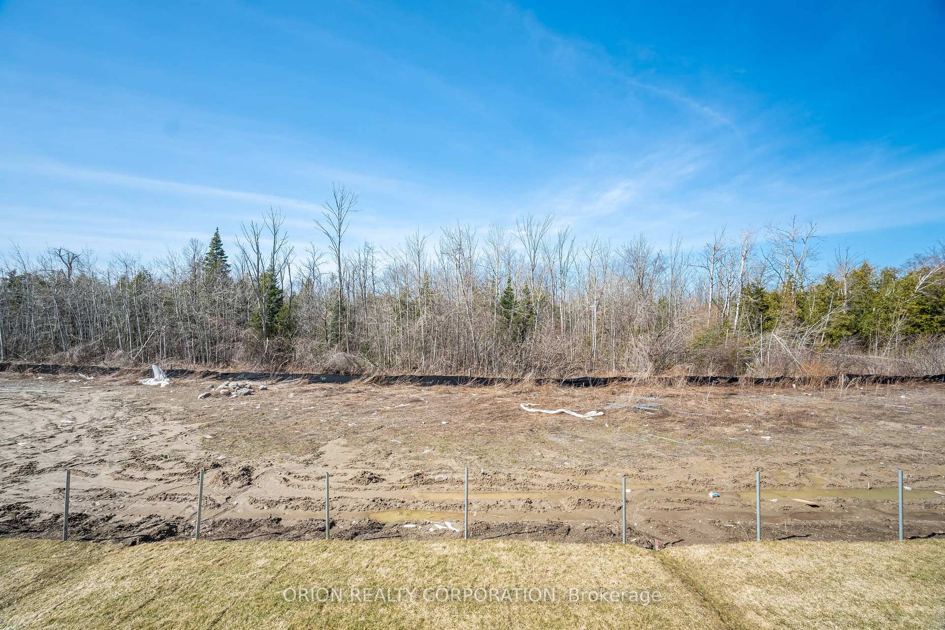 Photo 46 of 122 Thicketwood Avenue, Barrie, Rural Barrie Southeast — HOMEH