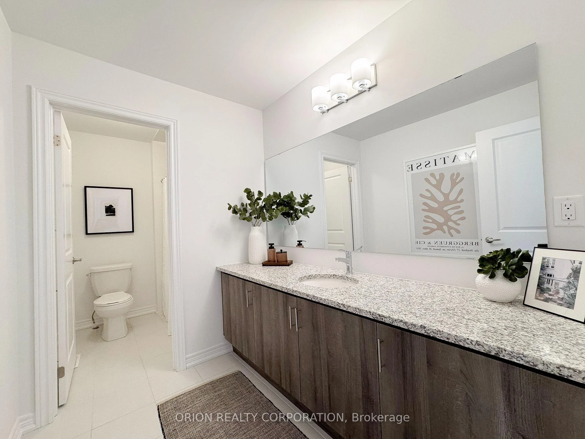 Photo 35 of 122 Thicketwood Avenue, Barrie, Rural Barrie Southeast — HOMEH