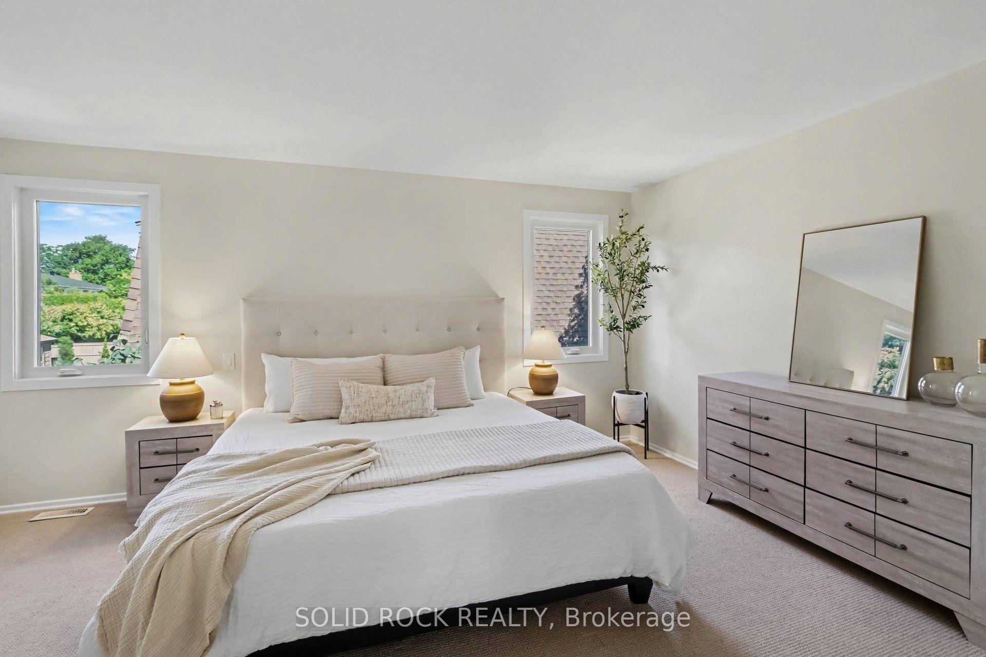 Photo 18 of 1599 Featherston Drive, Ottawa, Guildwood Estates - Urbandale Acres — HOMEH