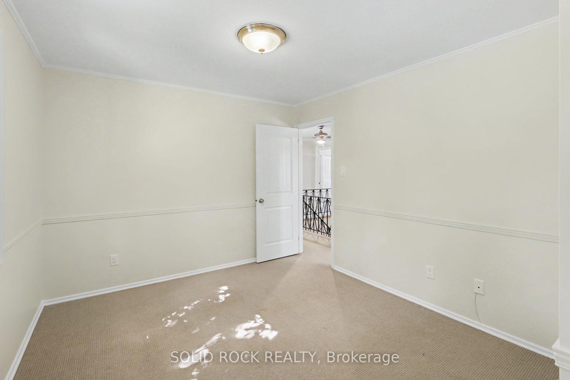 Photo 29 of 1599 Featherston Drive, Ottawa, Guildwood Estates - Urbandale Acres — HOMEH