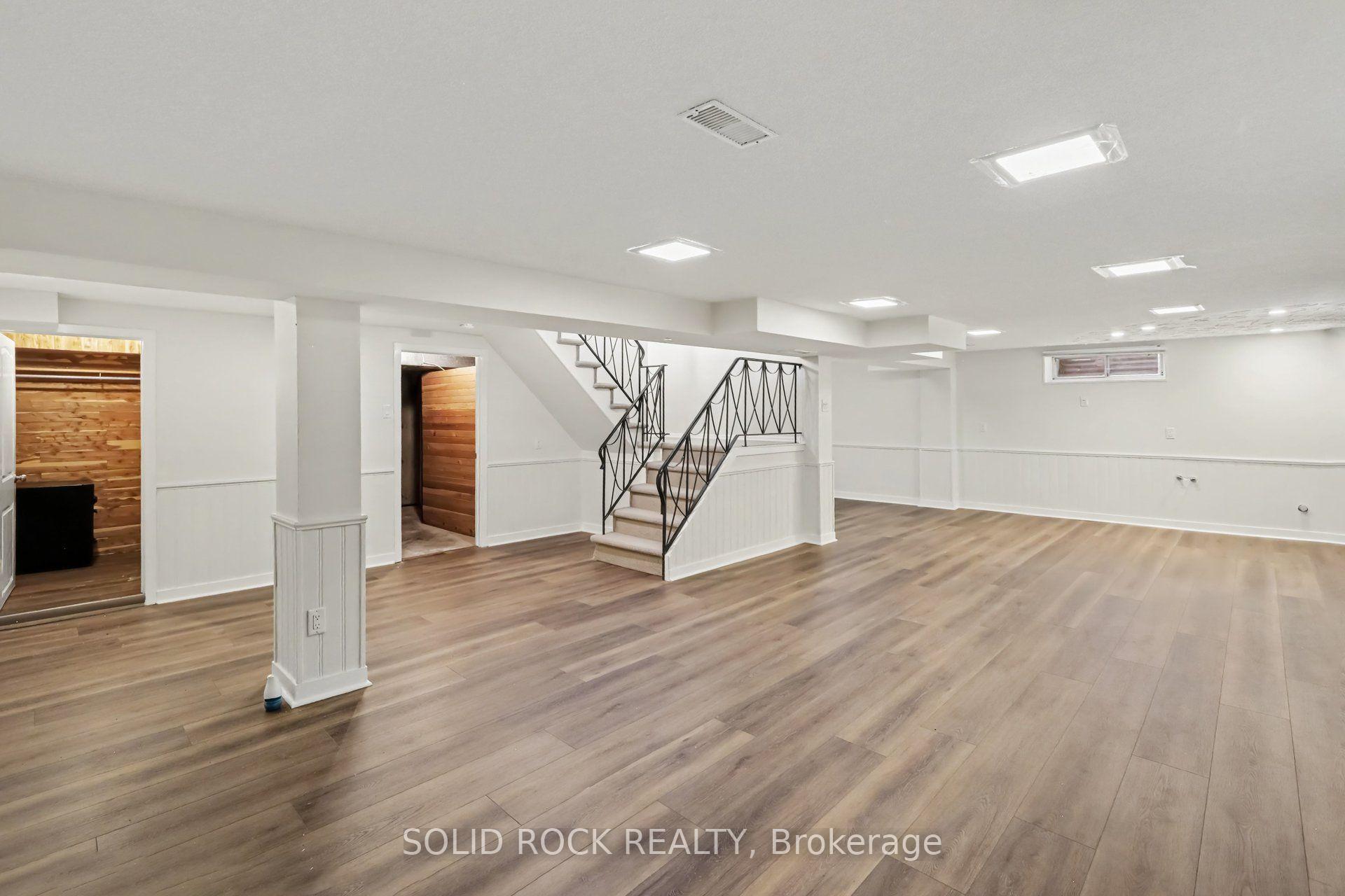 Photo 31 of 1599 Featherston Drive, Ottawa, Guildwood Estates - Urbandale Acres — HOMEH