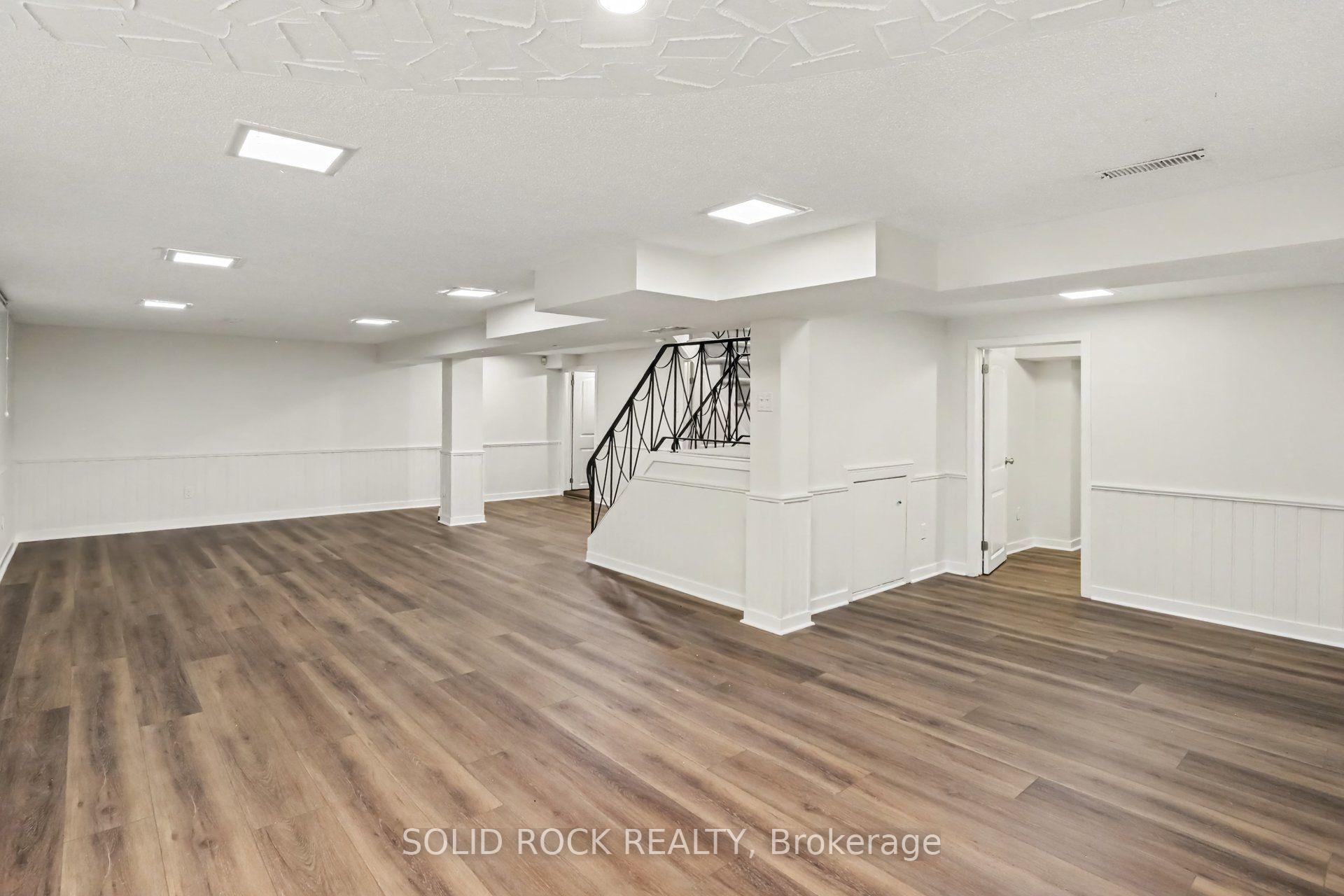 Photo 32 of 1599 Featherston Drive, Ottawa, Guildwood Estates - Urbandale Acres — HOMEH