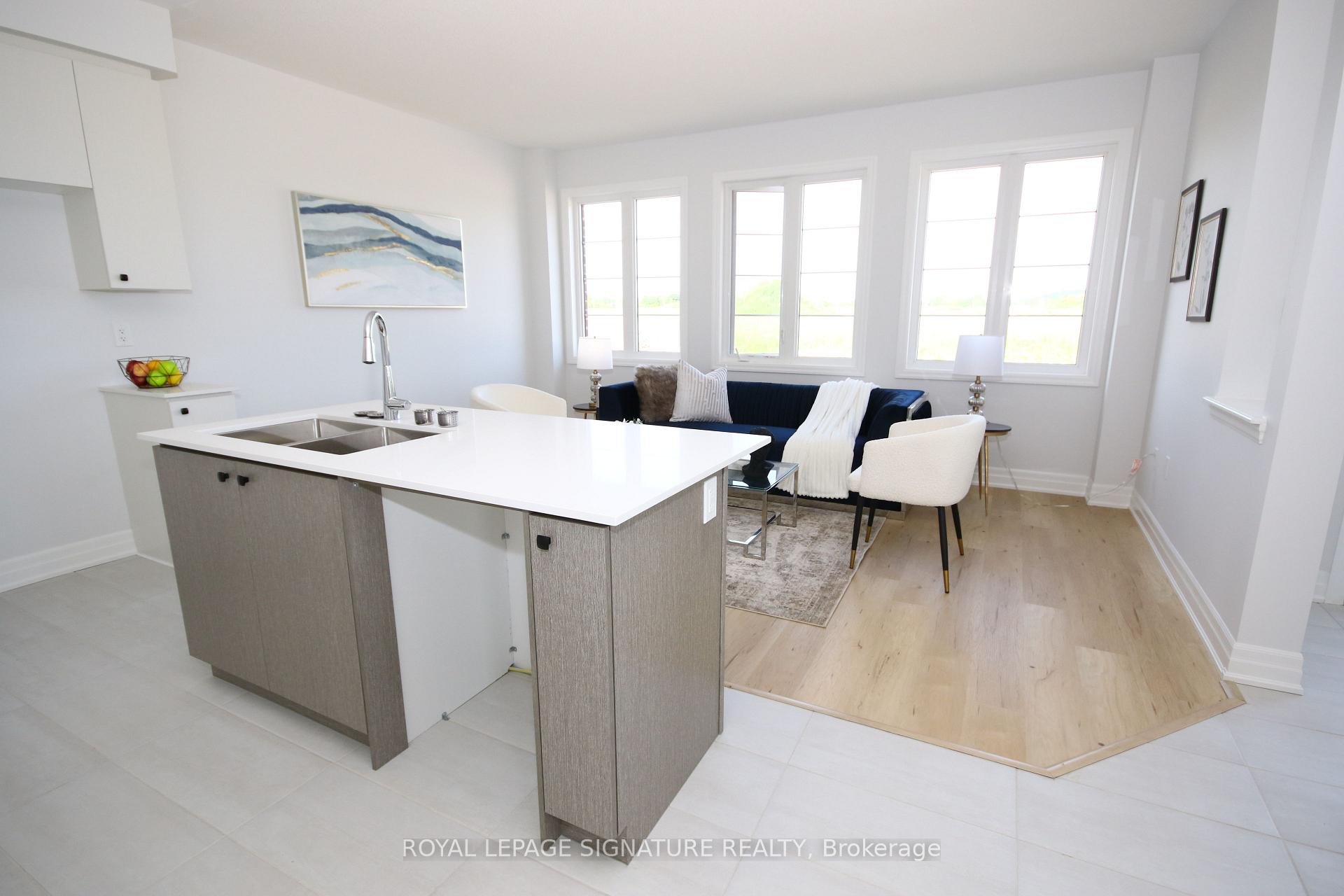 Photo 3 of 131 Union Boulevard, Wasaga Beach — HOMEH