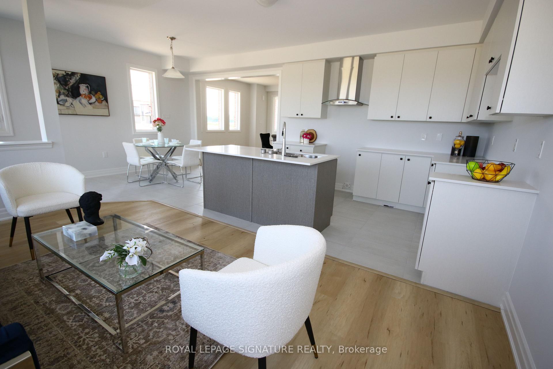 Photo 4 of 131 Union Boulevard, Wasaga Beach — HOMEH