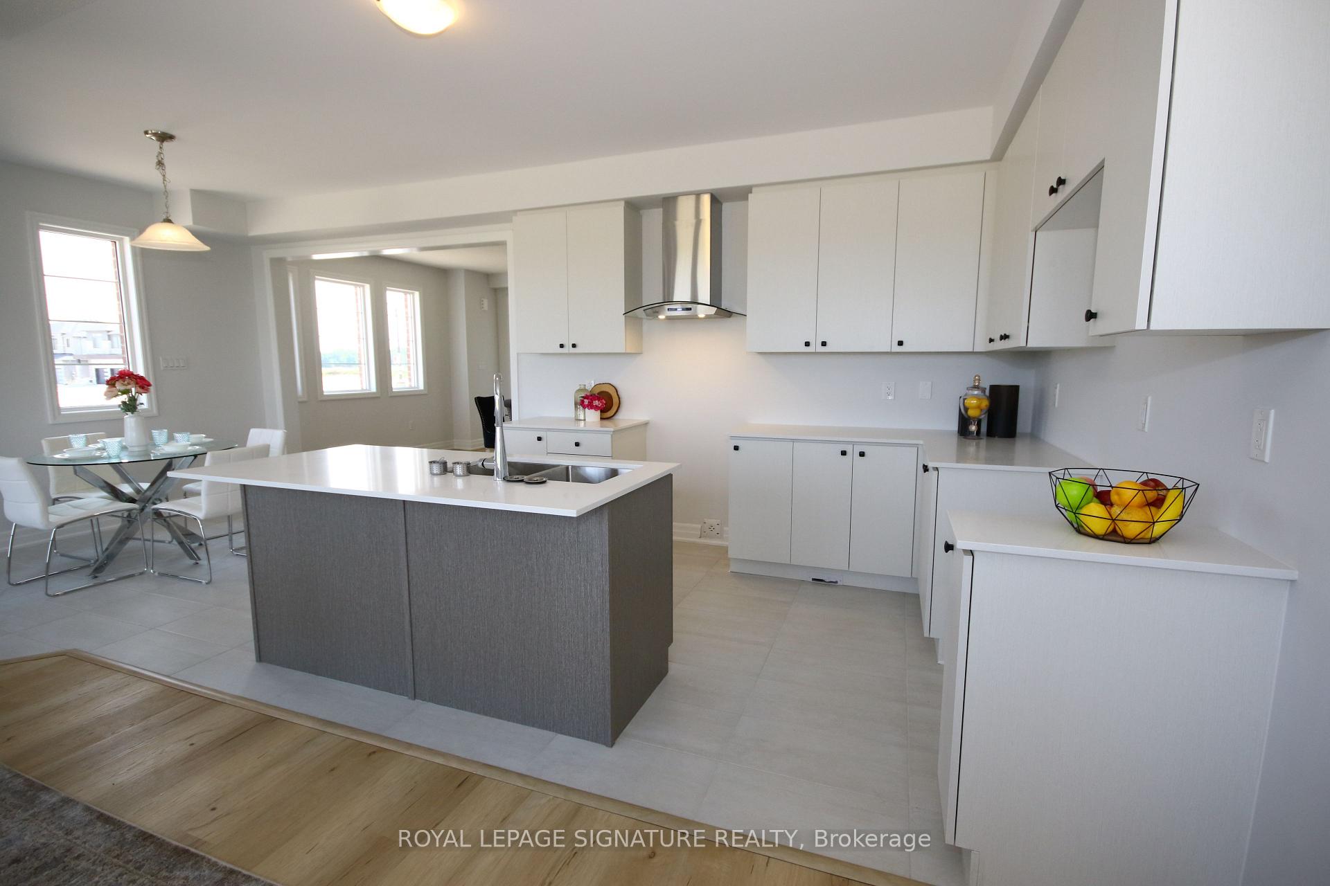 Photo 37 of 131 Union Boulevard, Wasaga Beach — HOMEH