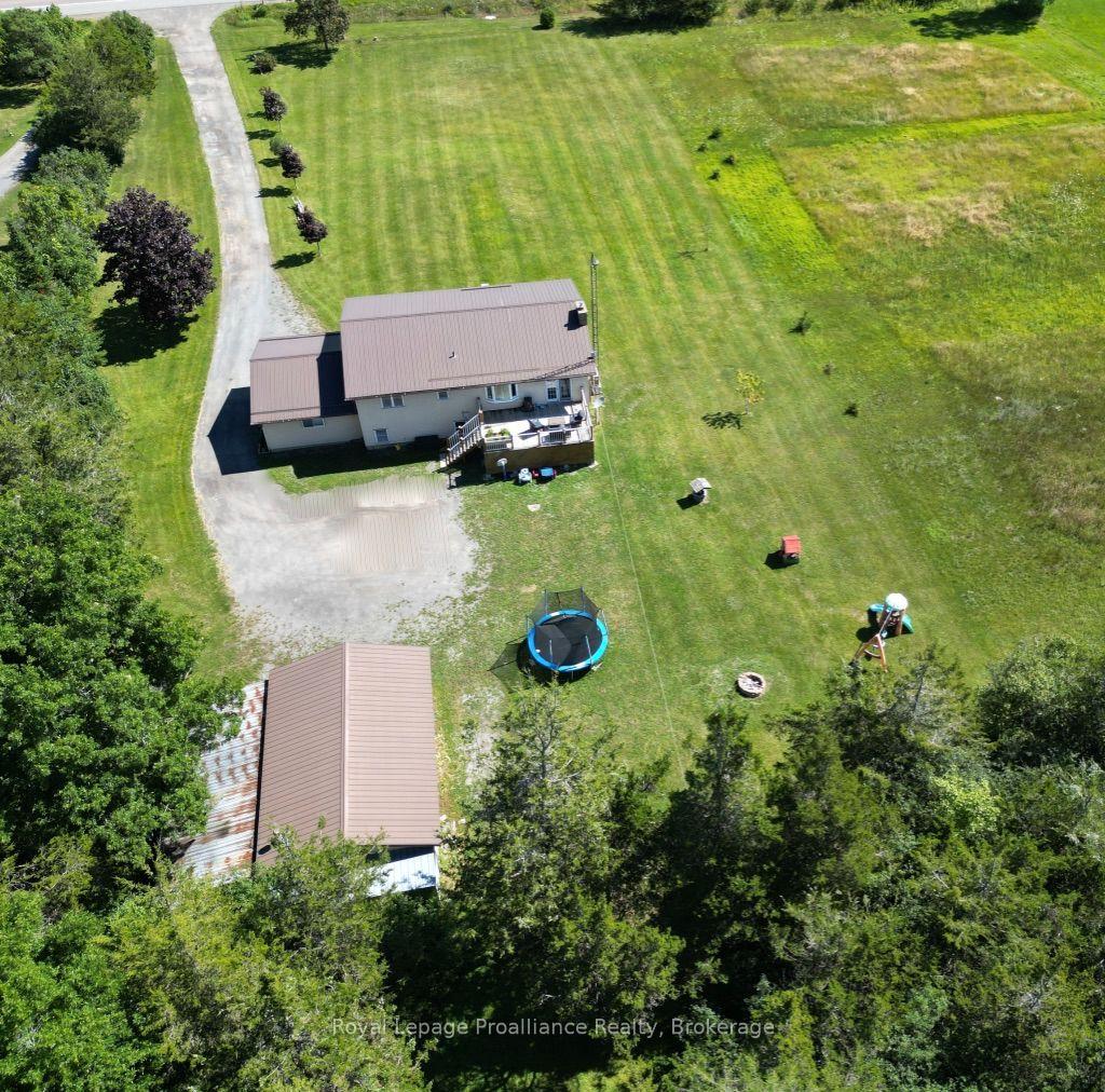 Photo 7 of 2631 62 Highway, Prince Edward County, Sophiasburg Ward — HOMEH