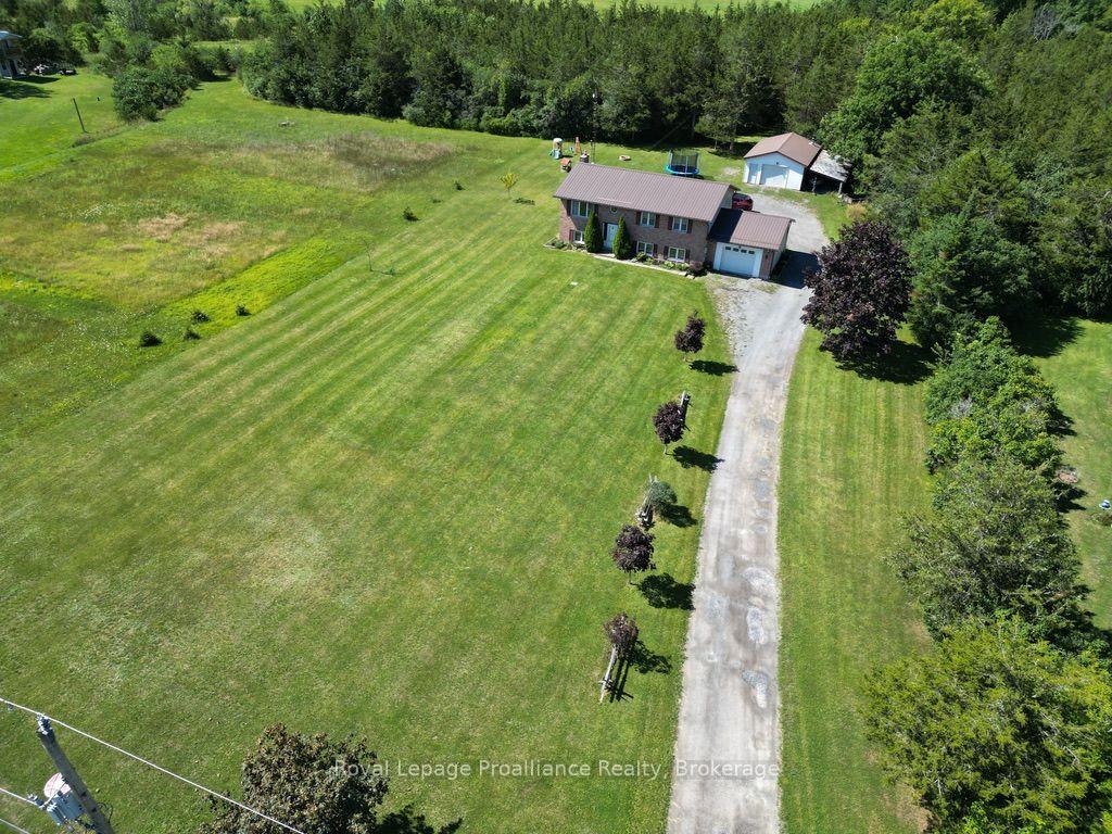 Photo 8 of 2631 62 Highway, Prince Edward County, Sophiasburg Ward — HOMEH