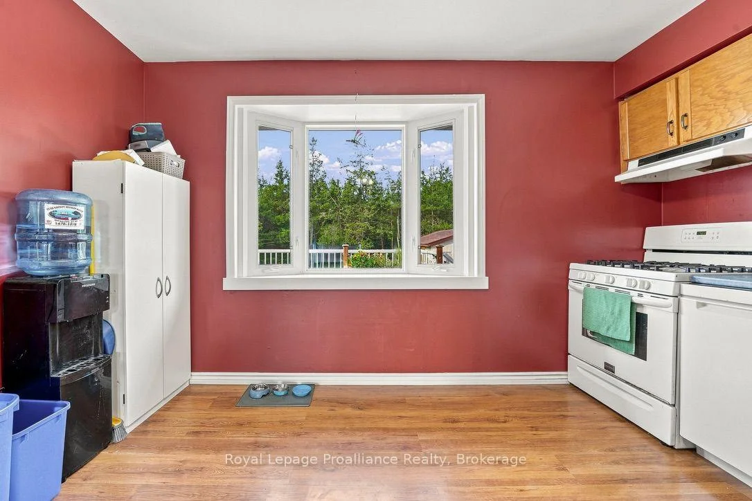 Photo 22 of 2631 62 Highway, Prince Edward County, Sophiasburg Ward — HOMEH