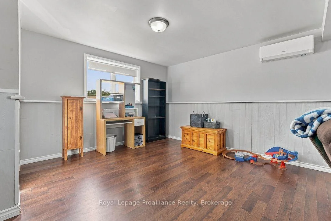 Photo 37 of 2631 62 Highway, Prince Edward County, Sophiasburg Ward — HOMEH