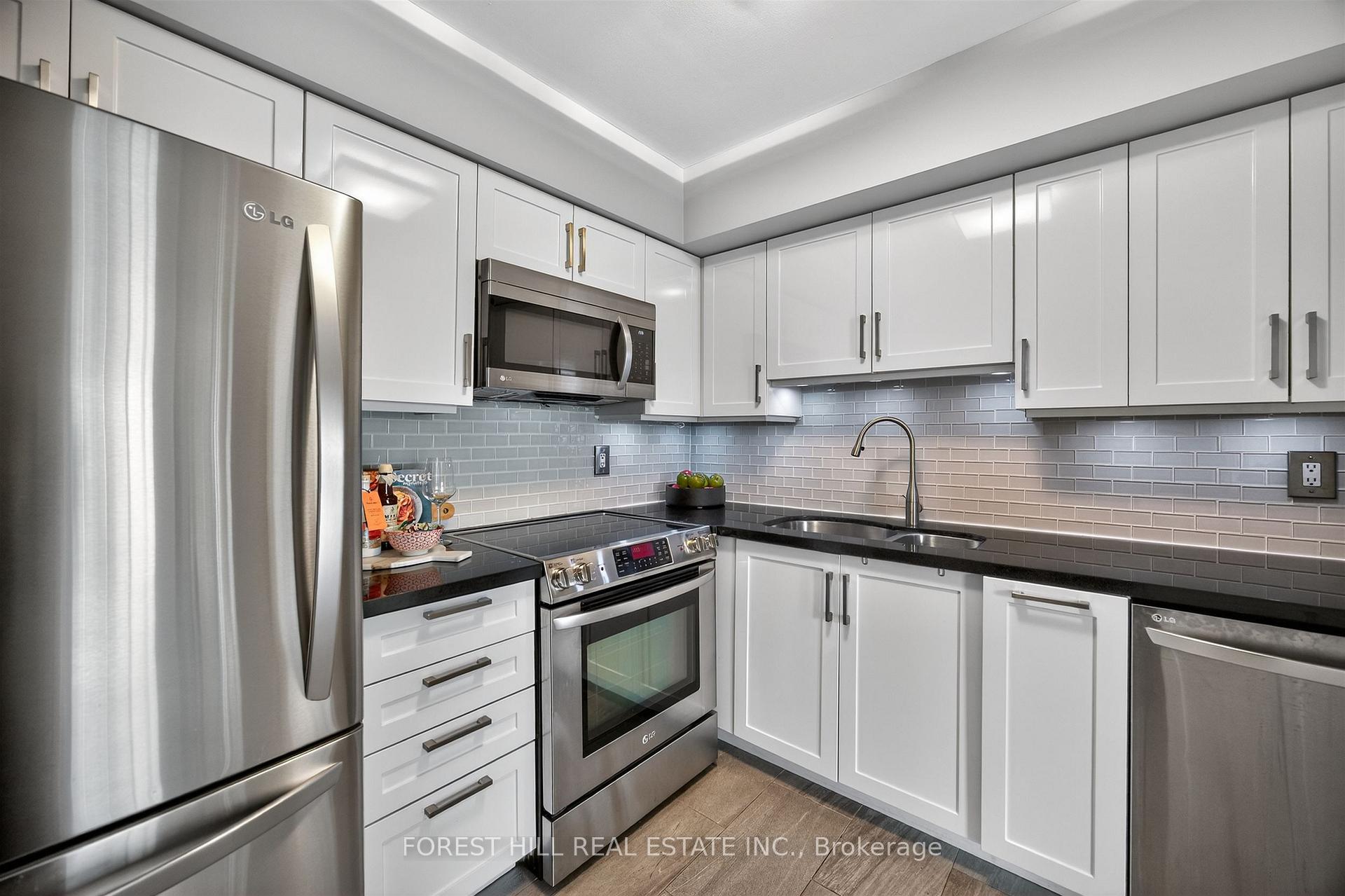 Photo 19 of Unit PH 3, 298 Jarvis Street, Toronto, Church-Yonge Corridor — HOMEH