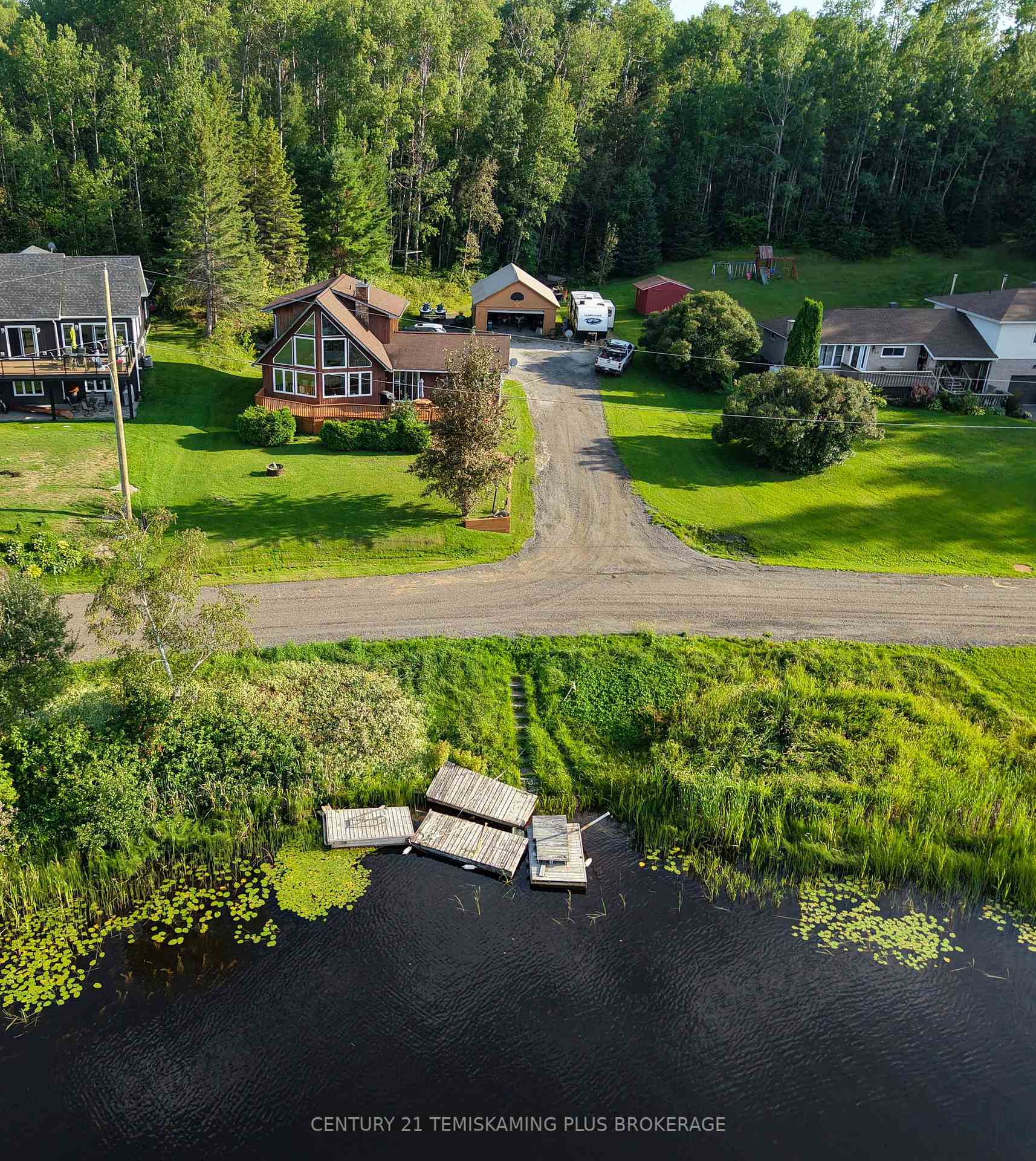 Photo of 65 Lakeshore Avenue