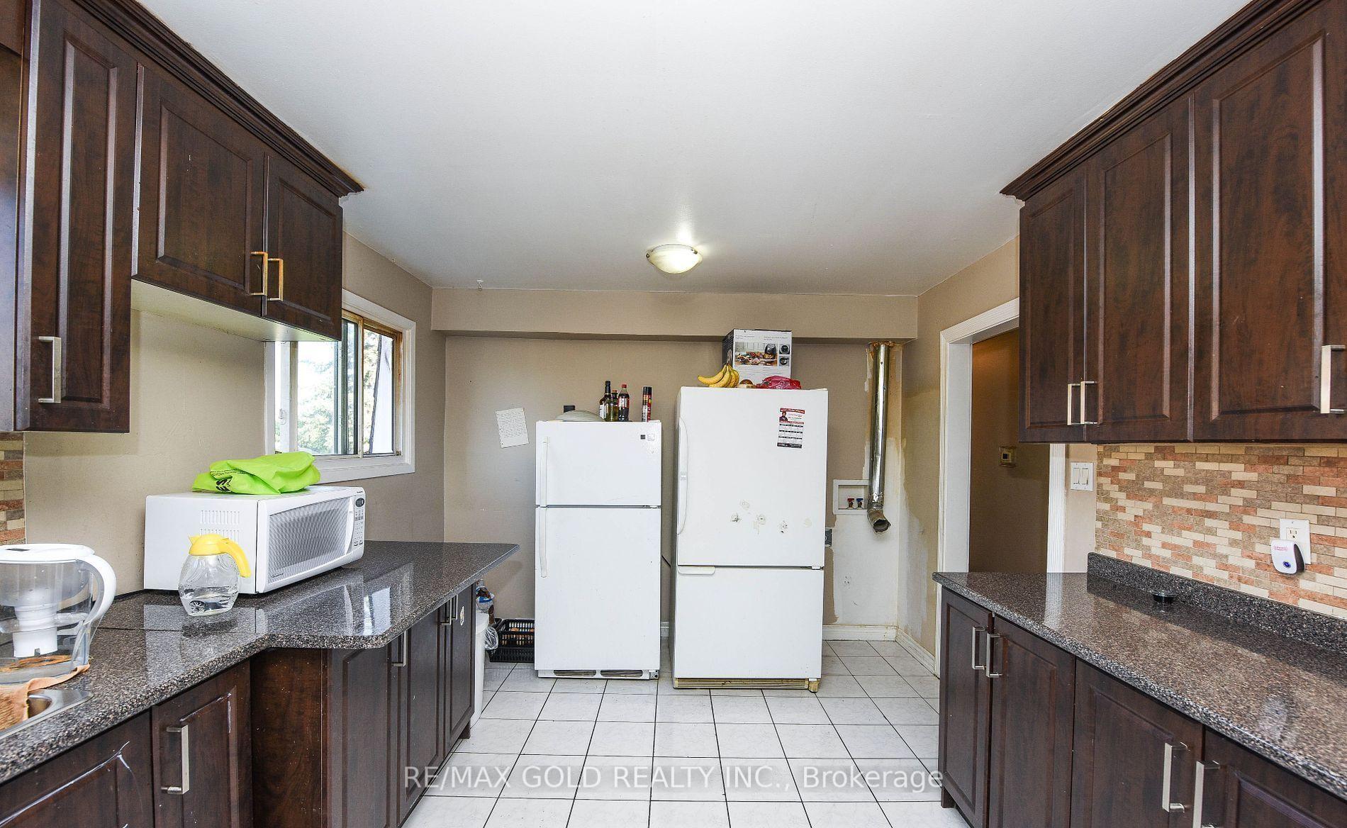 Photo 14 of 3630 Brandon Gate Drive, Mississauga, Malton — HOMEH