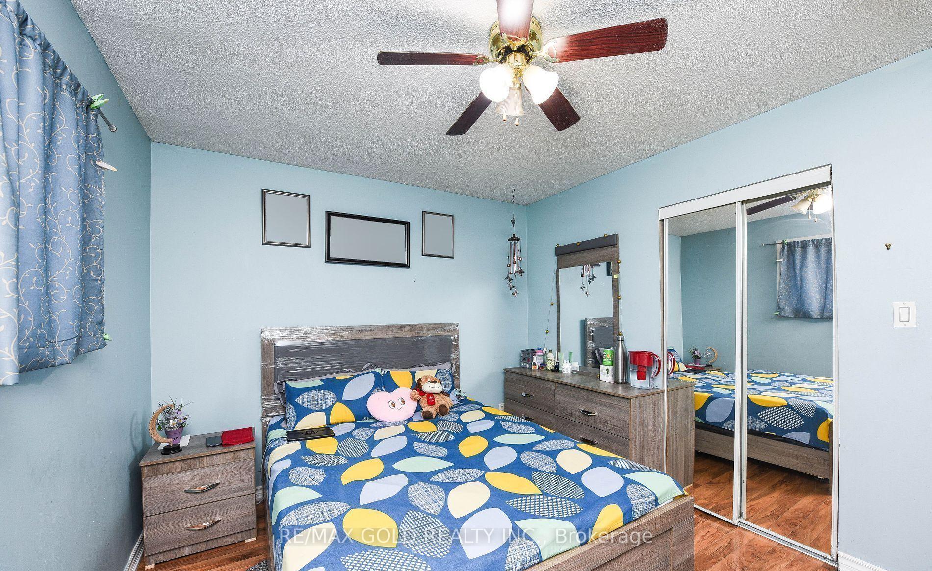 Photo 17 of 3630 Brandon Gate Drive, Mississauga, Malton — HOMEH