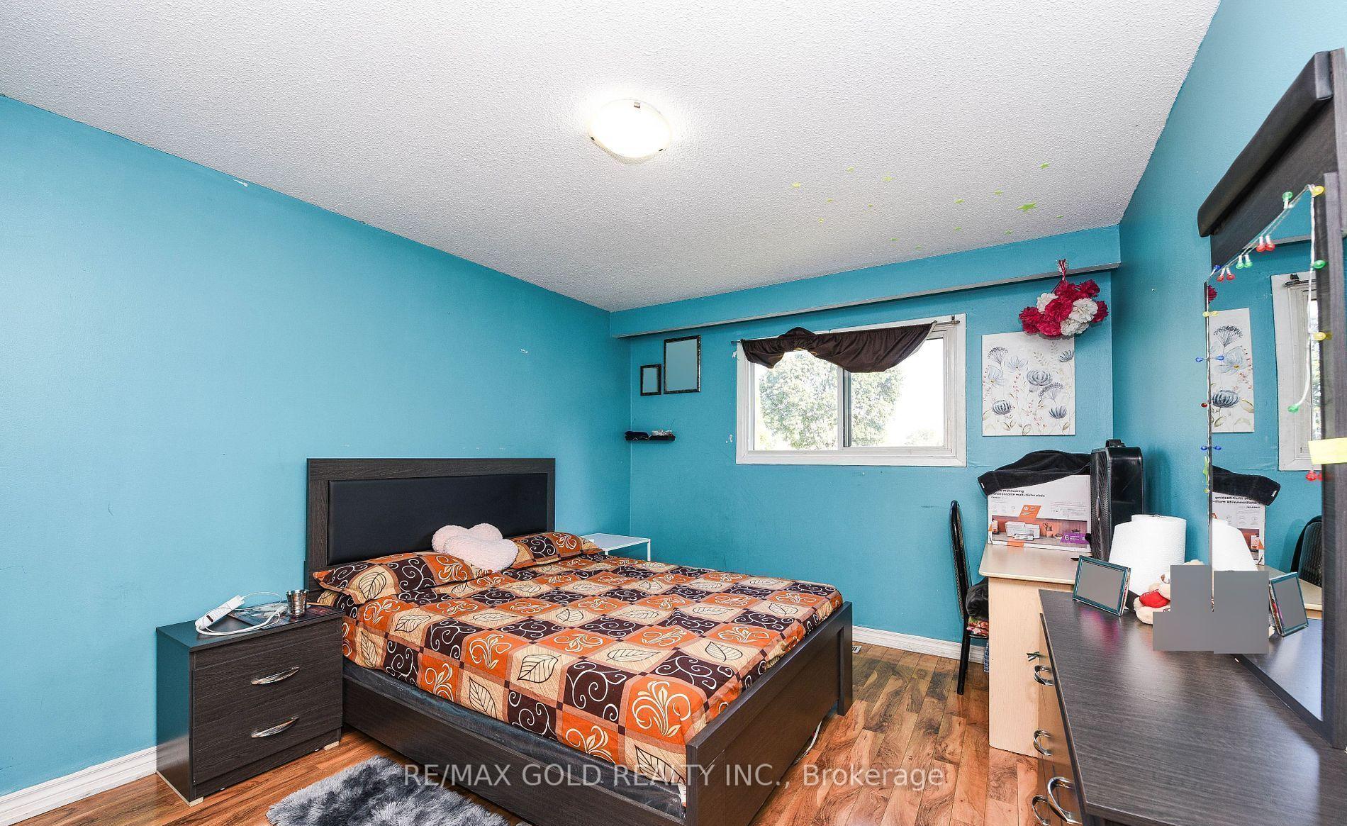 Photo 18 of 3630 Brandon Gate Drive, Mississauga, Malton — HOMEH