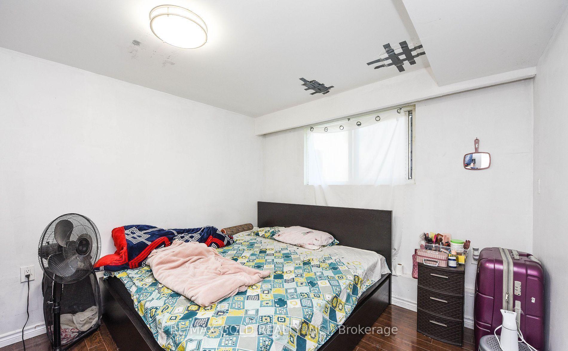 Photo 22 of 3630 Brandon Gate Drive, Mississauga, Malton — HOMEH