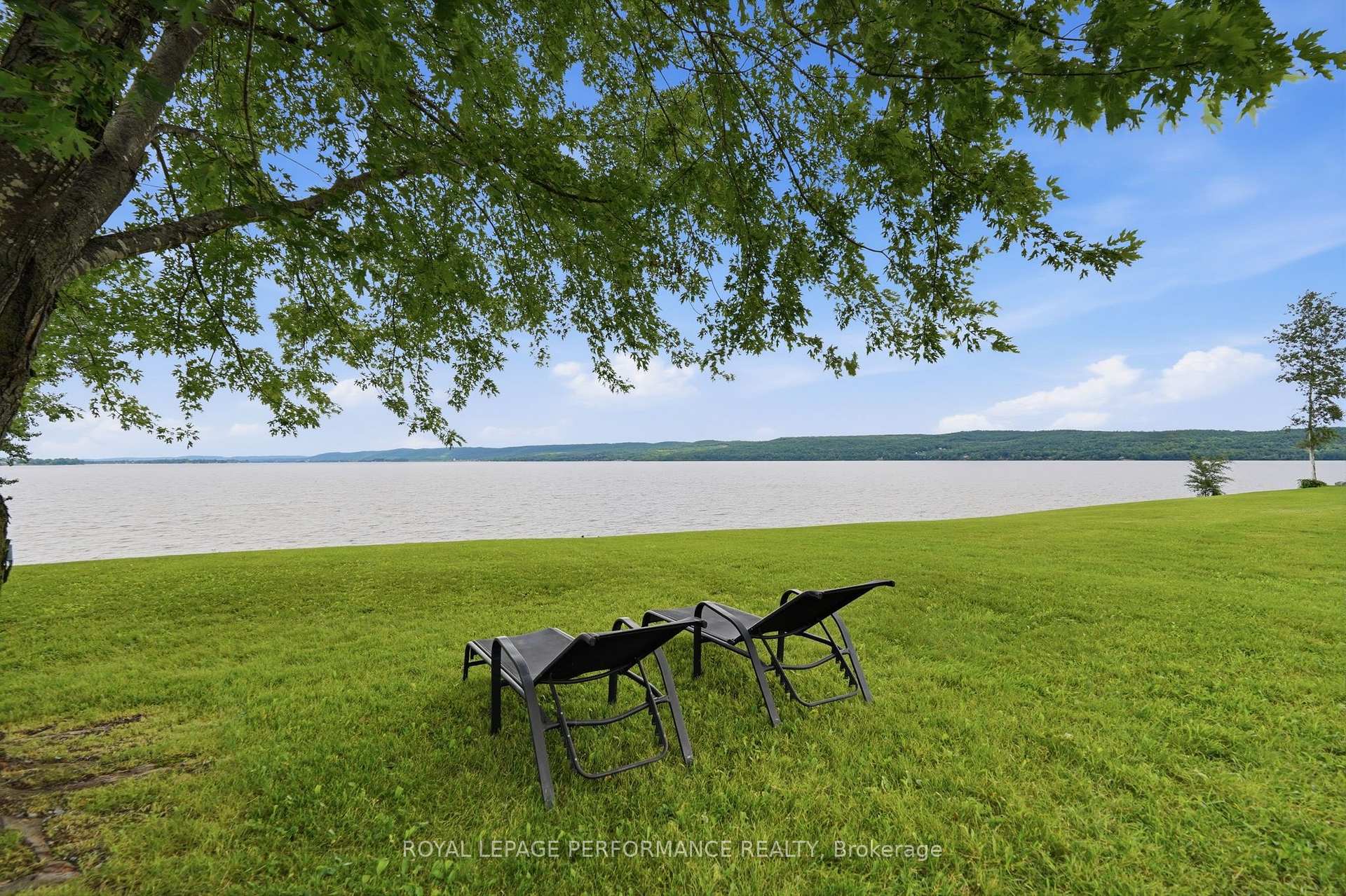 Photo 7 of 1178 Bay Road, Champlain, L'Orignal — HOMEH
