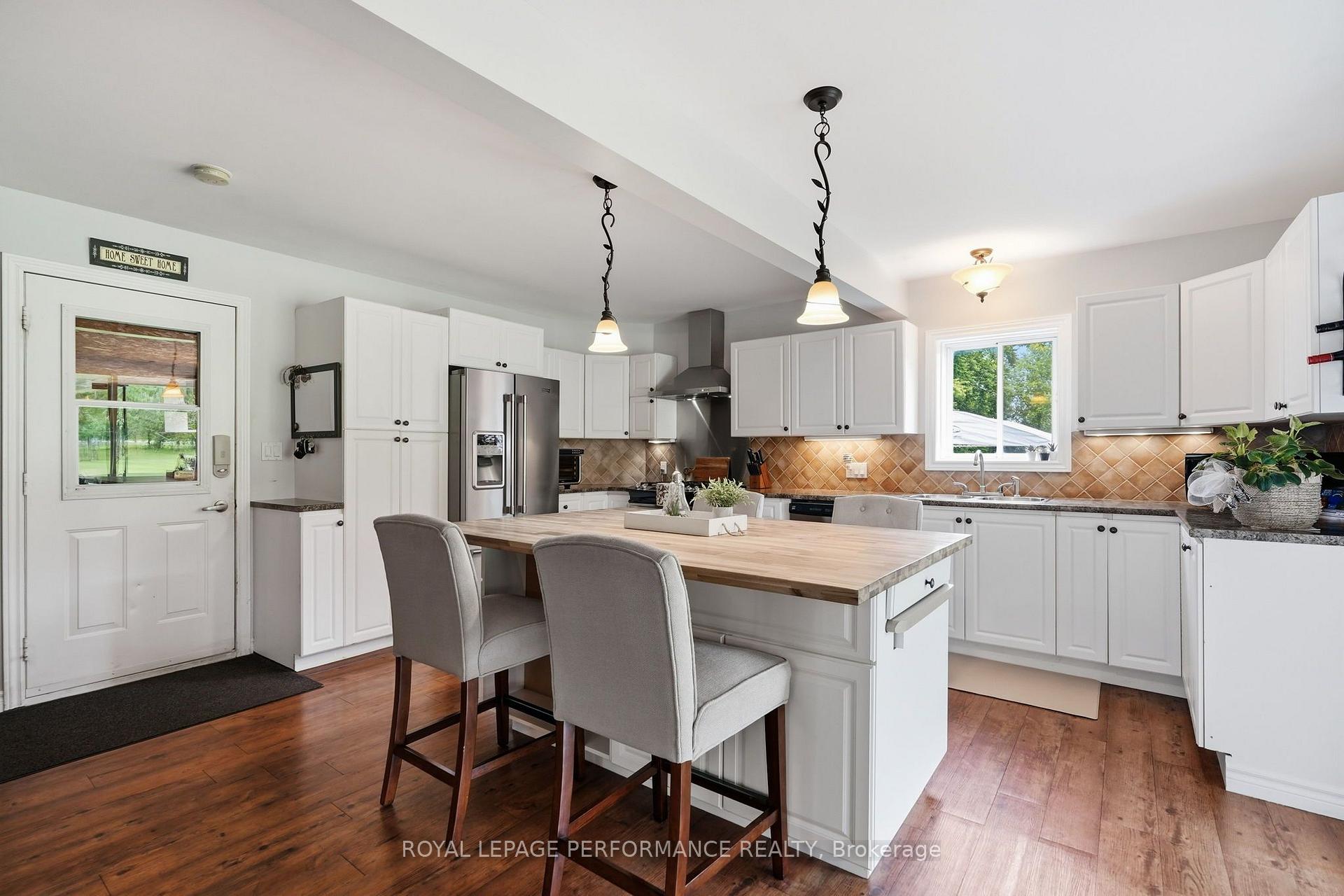 Photo 8 of 1178 Bay Road, Champlain, L'Orignal — HOMEH