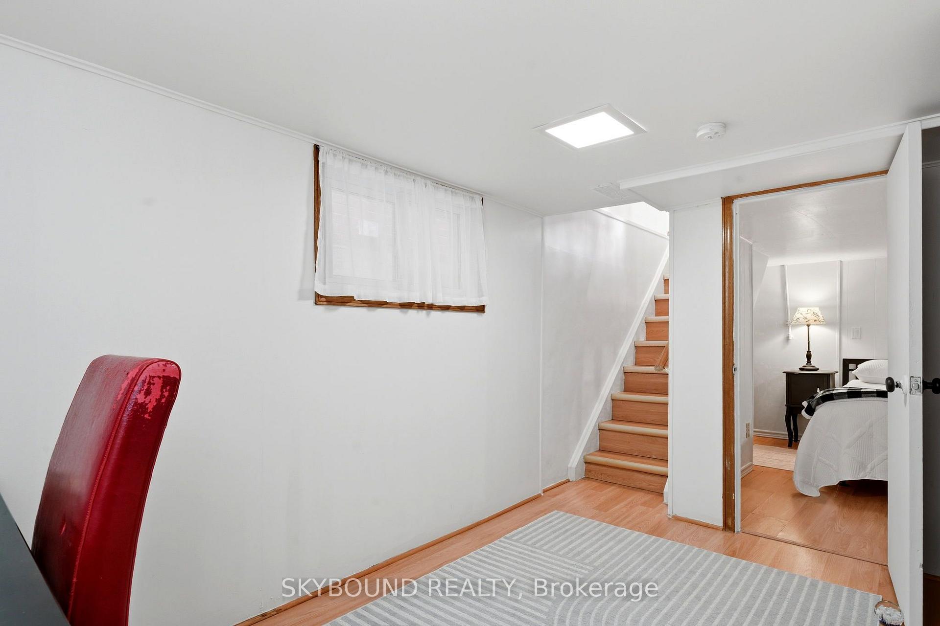 Photo 20 of 313 Silverthorn Avenue, Toronto, Keelesdale-Eglinton West — HOMEH