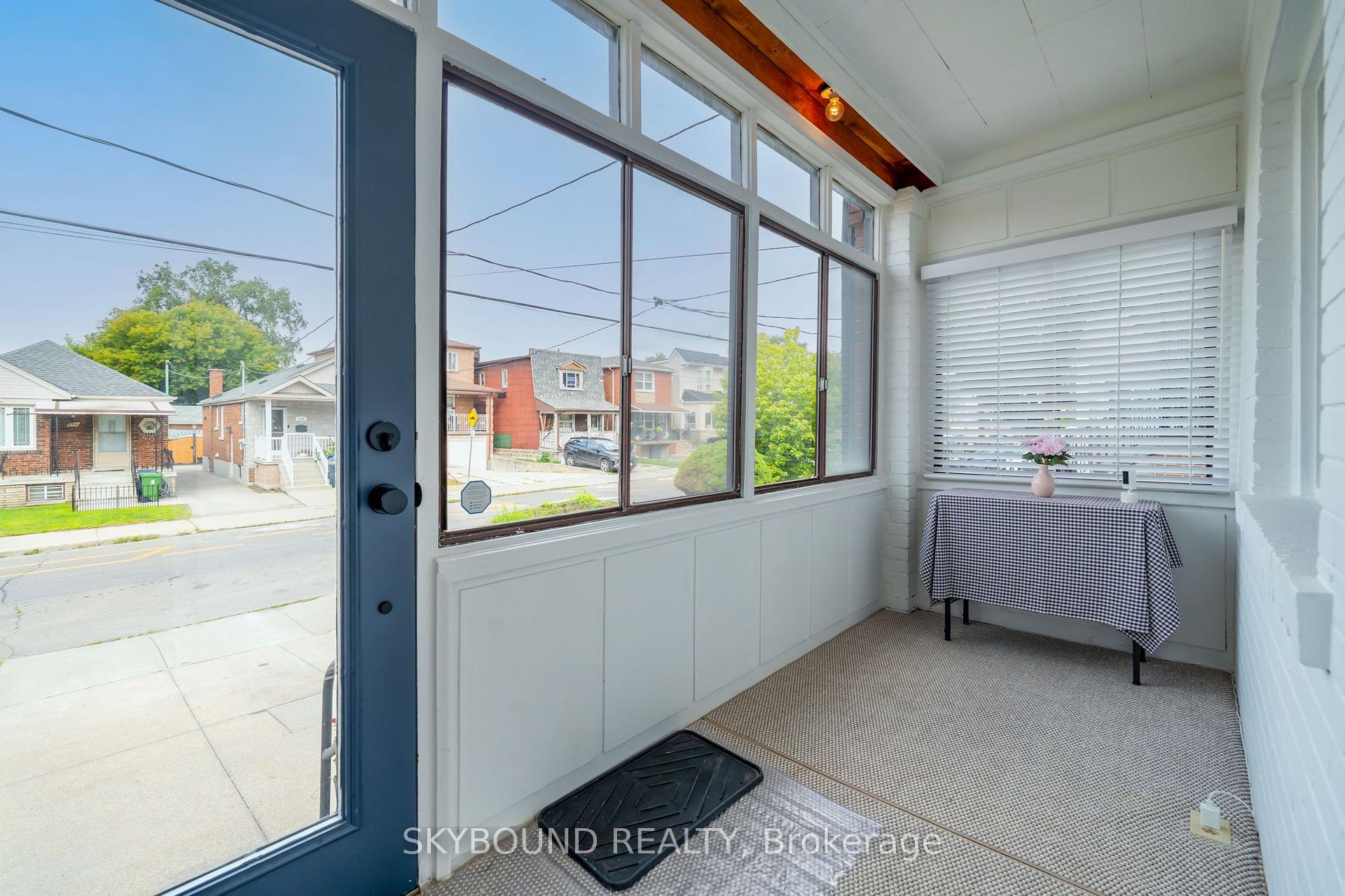 Photo 27 of 313 Silverthorn Avenue, Toronto, Keelesdale-Eglinton West — HOMEH