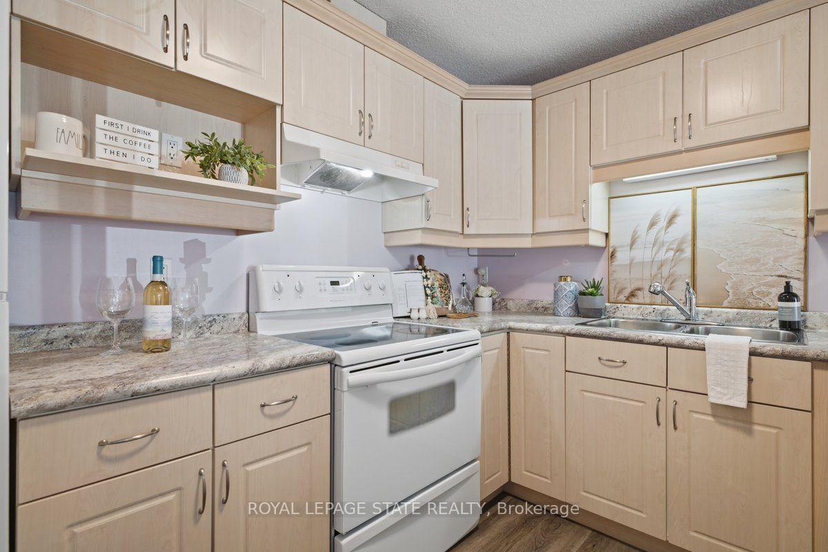 Photo 8 of Unit 101, 12 St Andrew Street, Norfolk, Port Dover — HOMEH