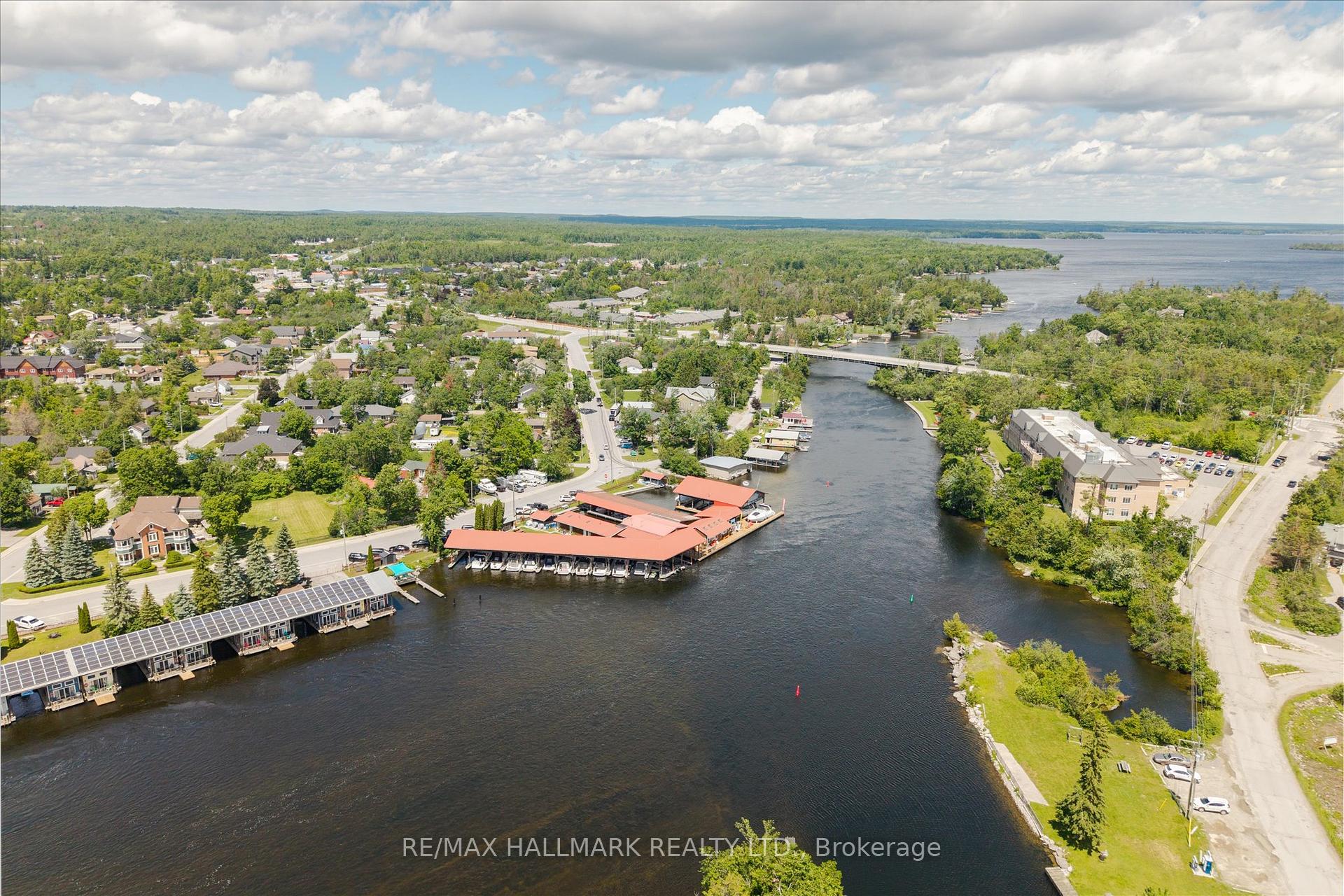 Photo 47 of 64 Front Street E, Kawartha Lakes, Bobcaygeon — HOMEH