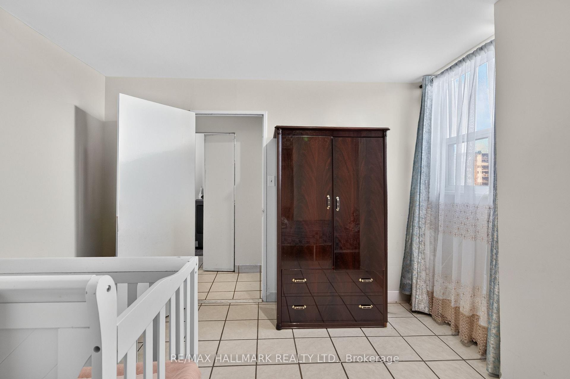 Photo 24 of Unit 912, 370 Dixon Road, Etobicoke, Kingsview Village-The Westway — HOMEH